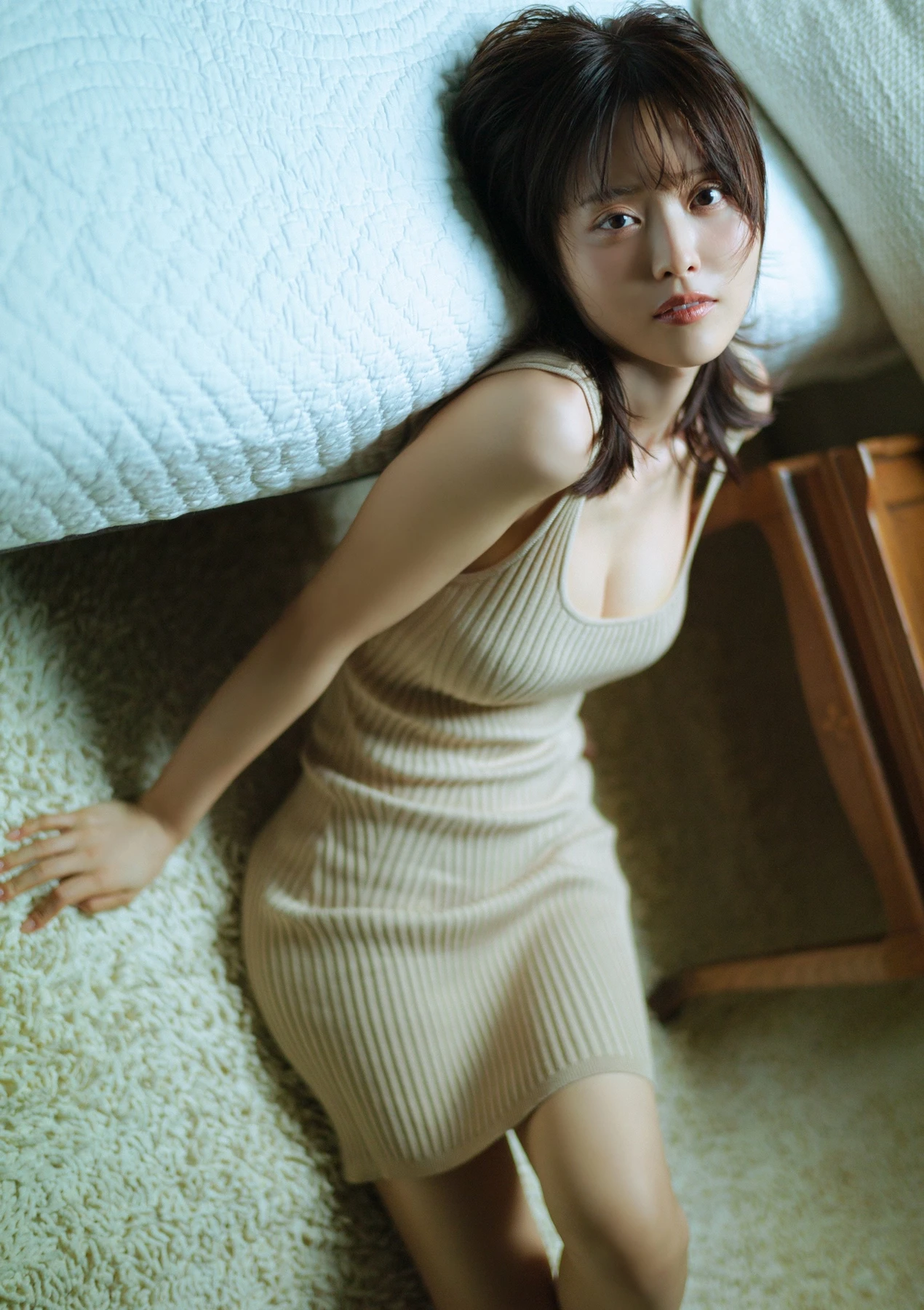 Sachika Nitta 新田さちか – デジタル限定 YJ Photo Book 「もっと近づきたくて」 - P14