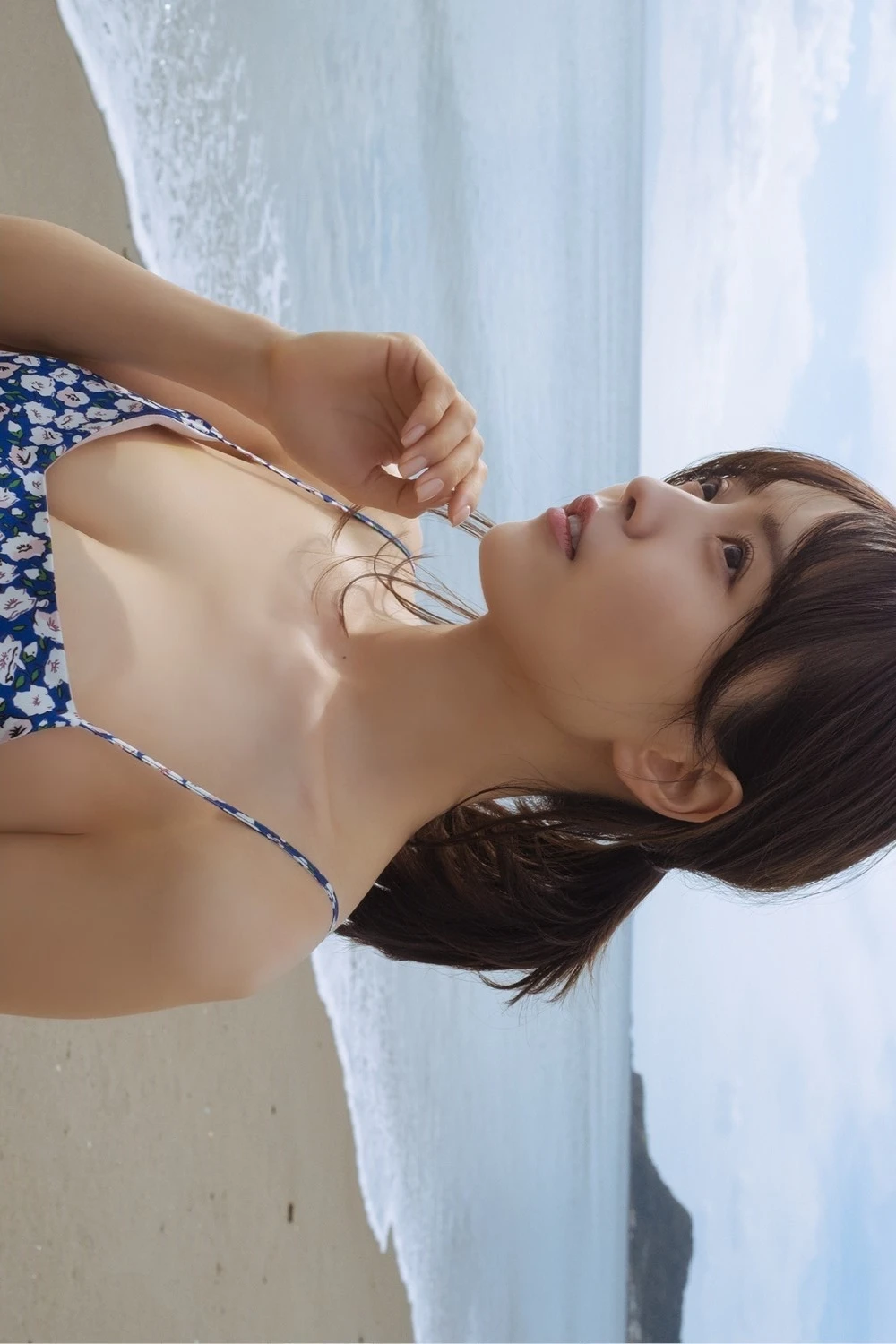 Sachika Nitta 新田さちか – デジタル限定 YJ Photo Book 「もっと近づきたくて」 - P32
