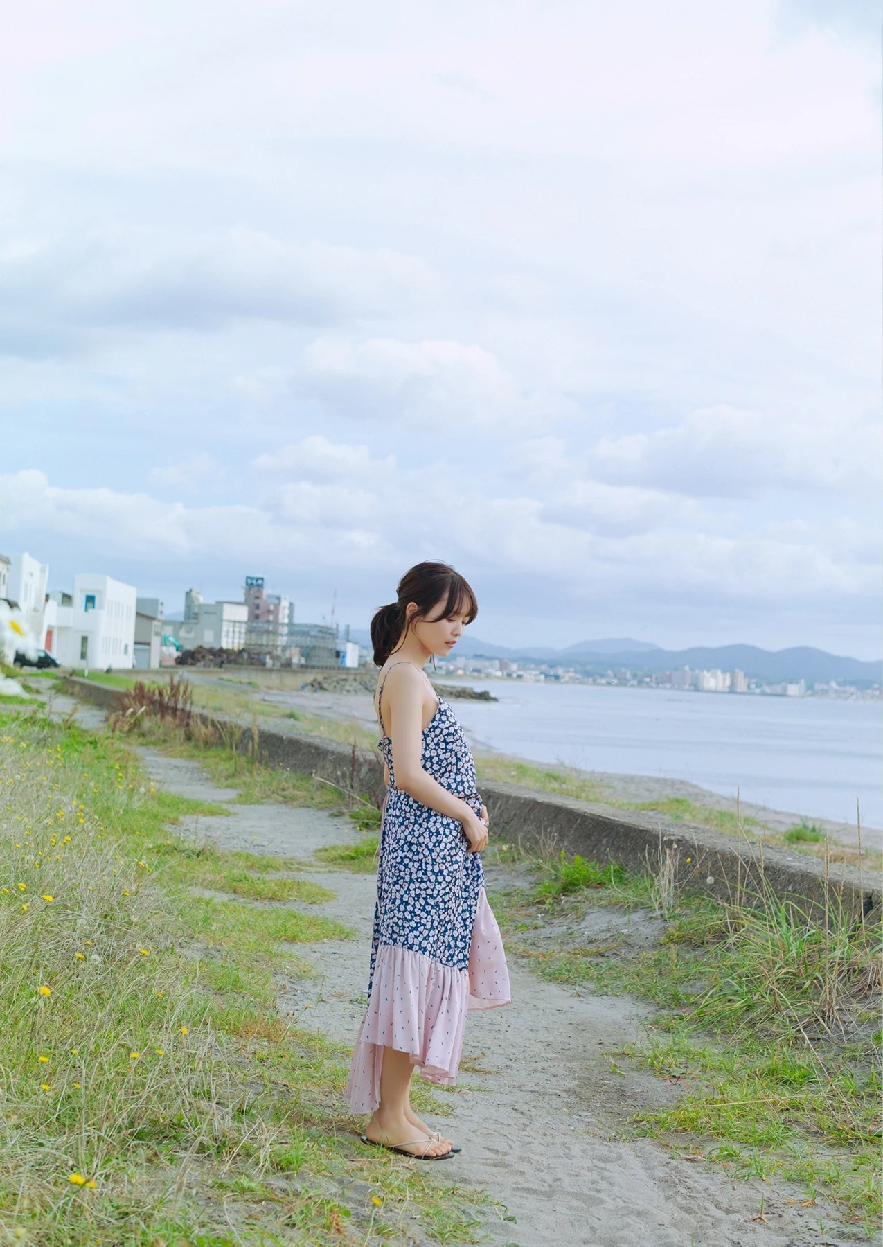 Sachika Nitta 新田さちか – デジタル限定 YJ Photo Book 「もっと近づきたくて」 - P36
