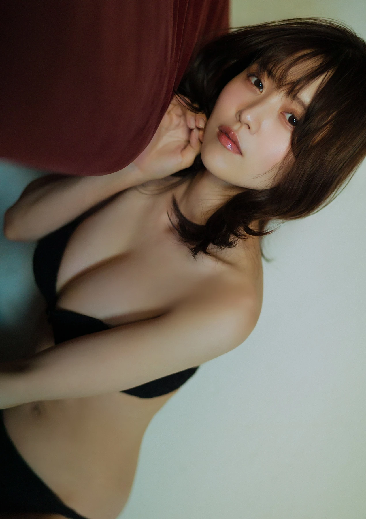 Sachika Nitta 新田さちか – デジタル限定 YJ Photo Book 「もっと近づきたくて」 - P49
