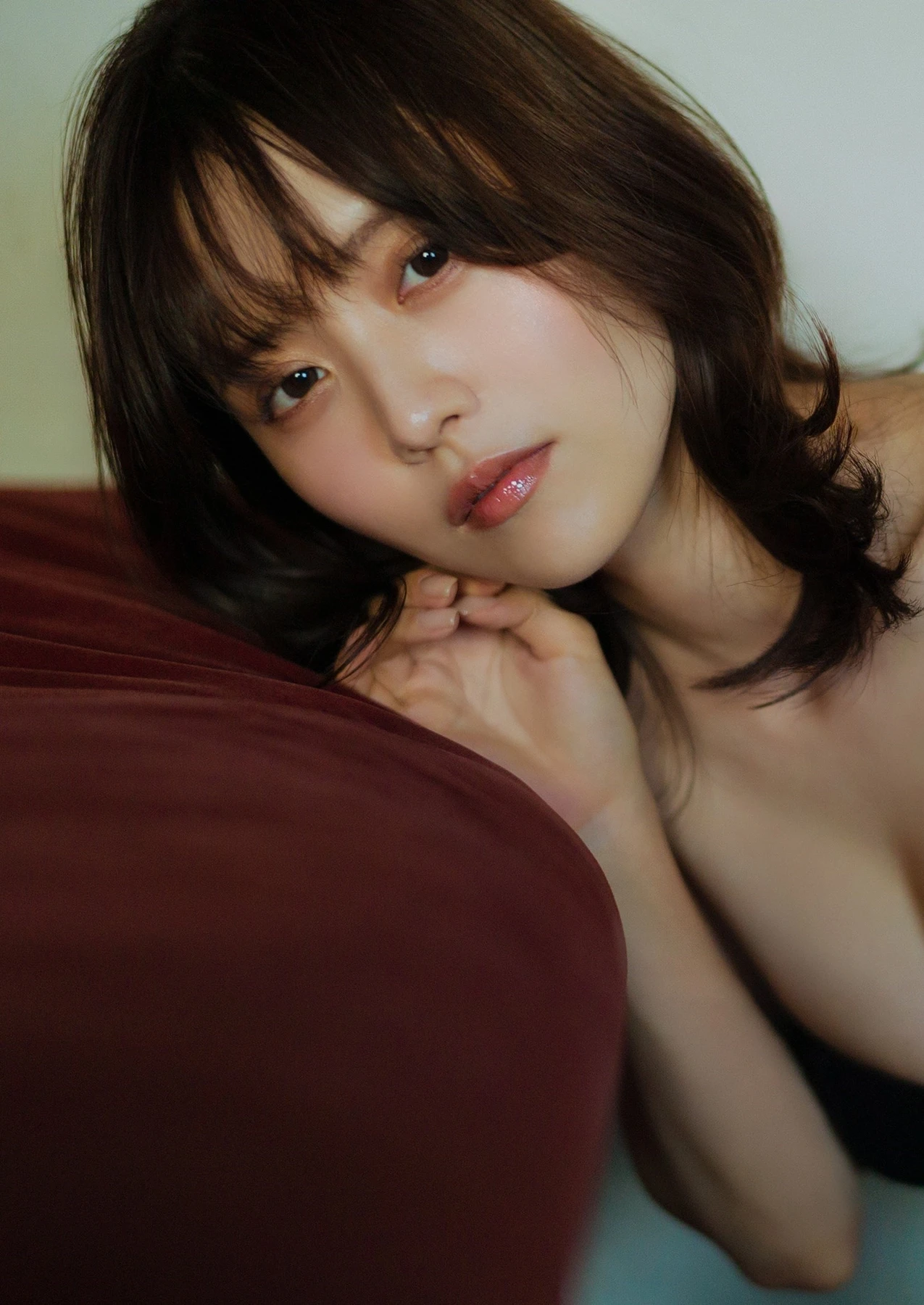 Sachika Nitta 新田さちか – デジタル限定 YJ Photo Book 「もっと近づきたくて」 - P50