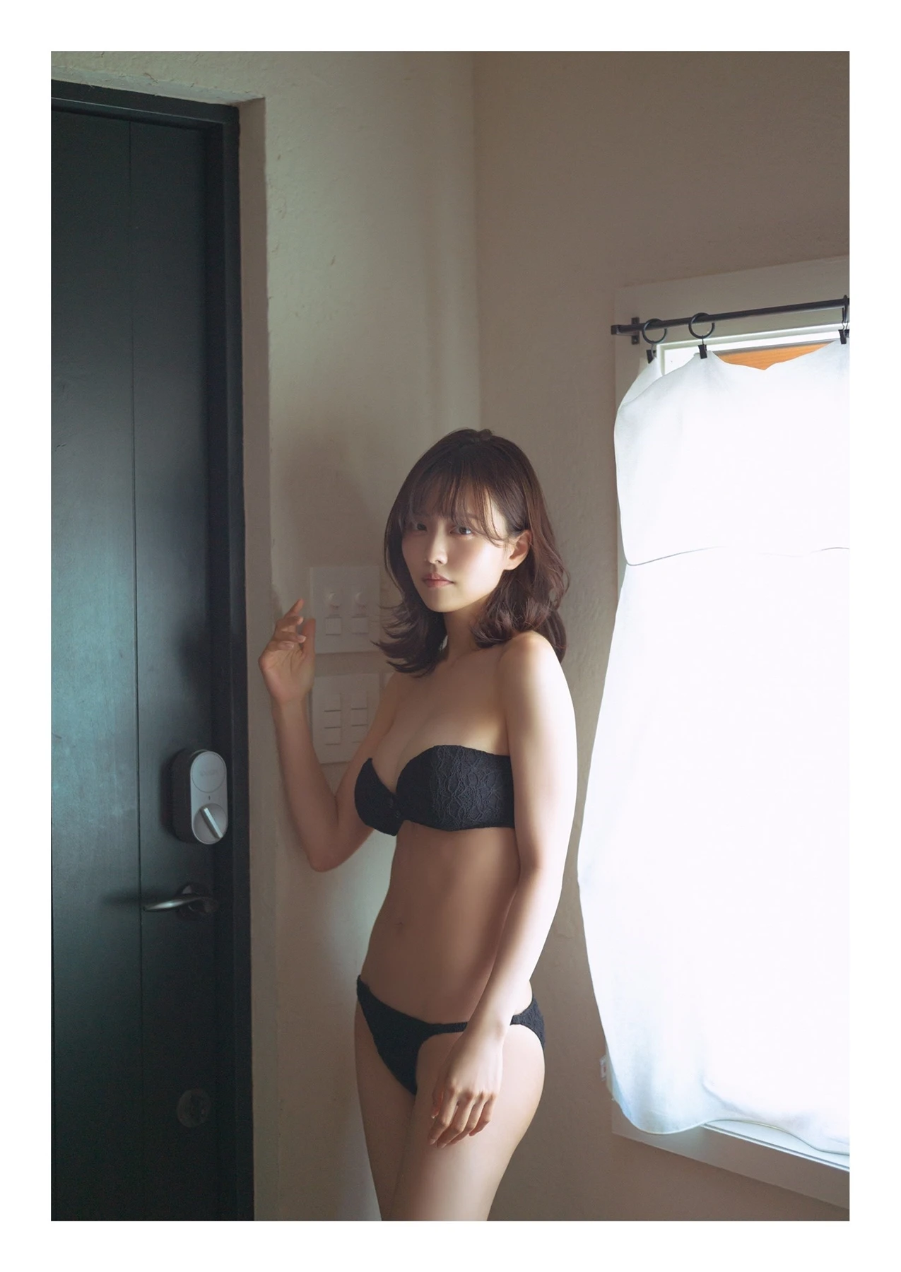 Sachika Nitta 新田さちか – デジタル限定 YJ Photo Book 「もっと近づきたくて」 - P56