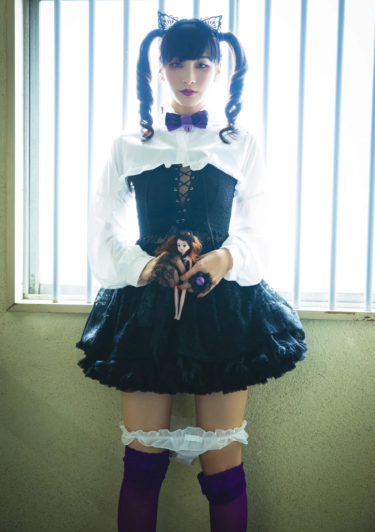 Suzu Honjo 本庄鈴 – 写真集 「Cosplay Fetish Book」 - P2