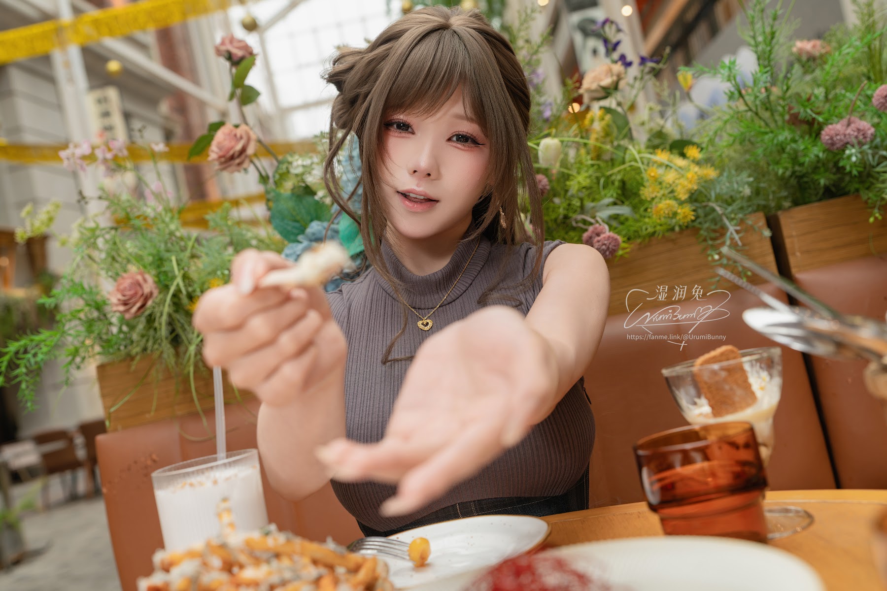 Coser@黏黏团子兔 – 2026年05月作品 网友的一日约会 - P7