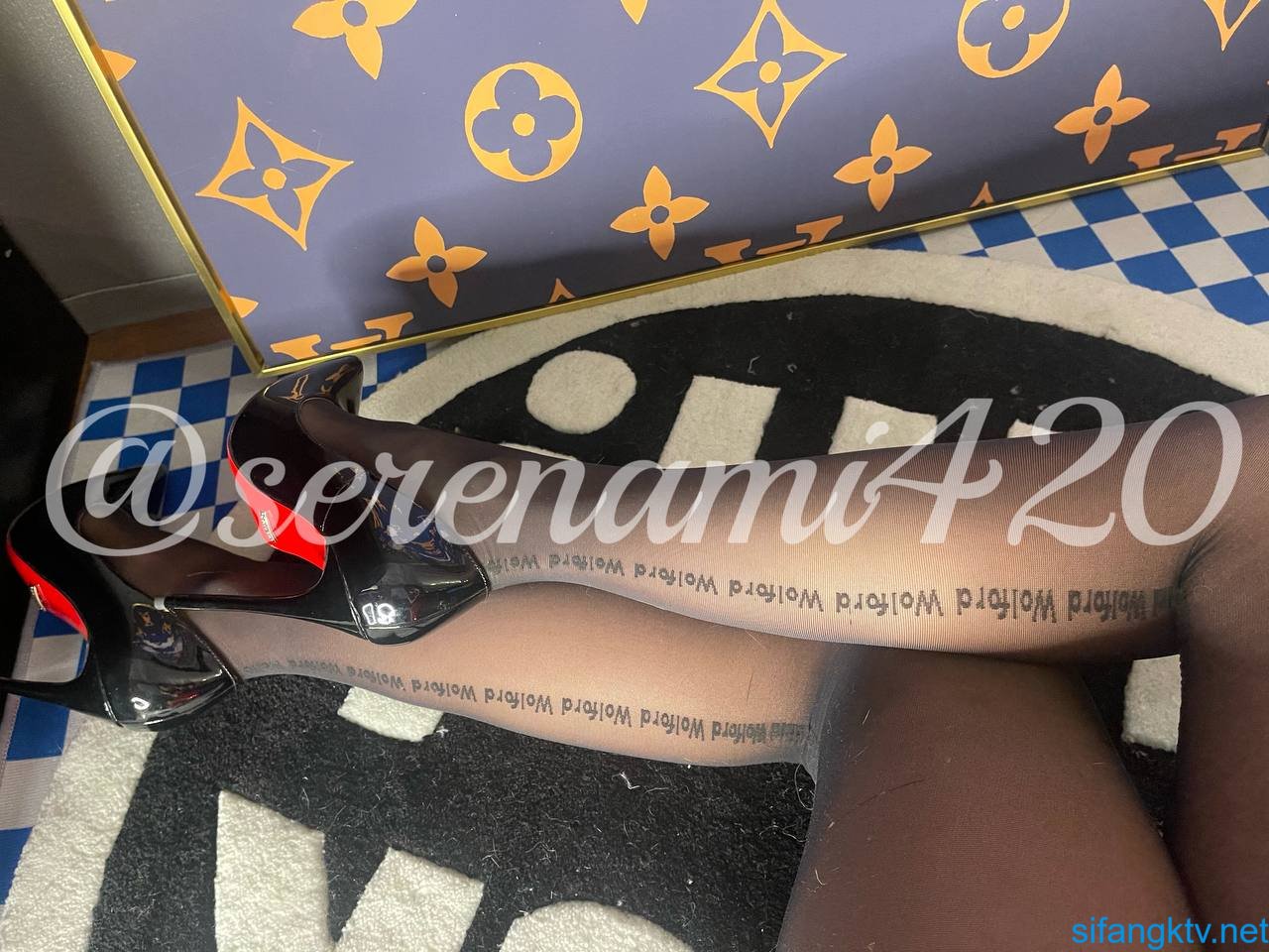 Serena(美杜莎) – 极品白虎御姐 - P294