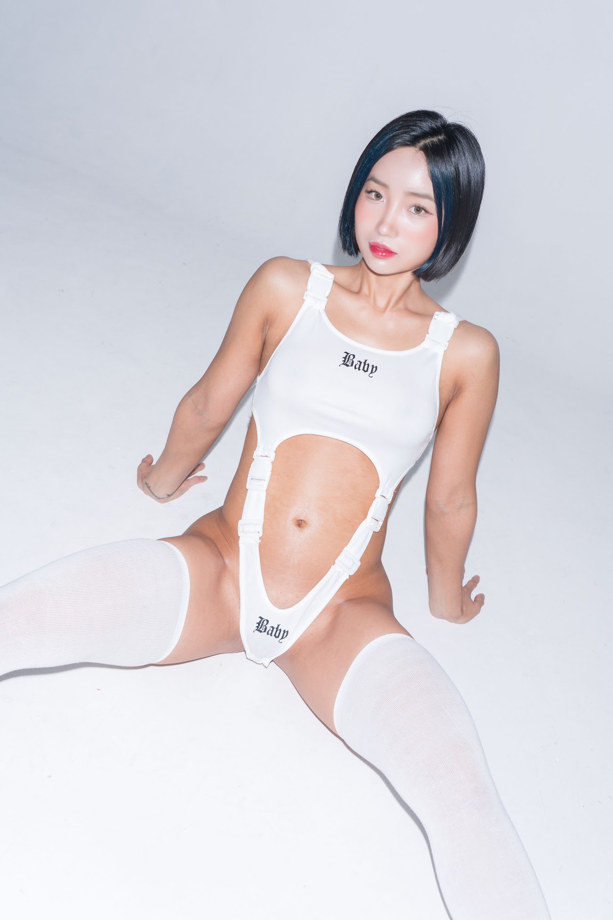 [Deepblue] Vol.01 – Booty Queen - P77
