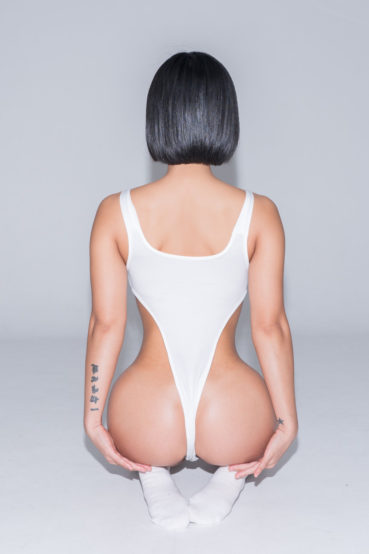 [Deepblue] Vol.01 – Booty Queen - P79