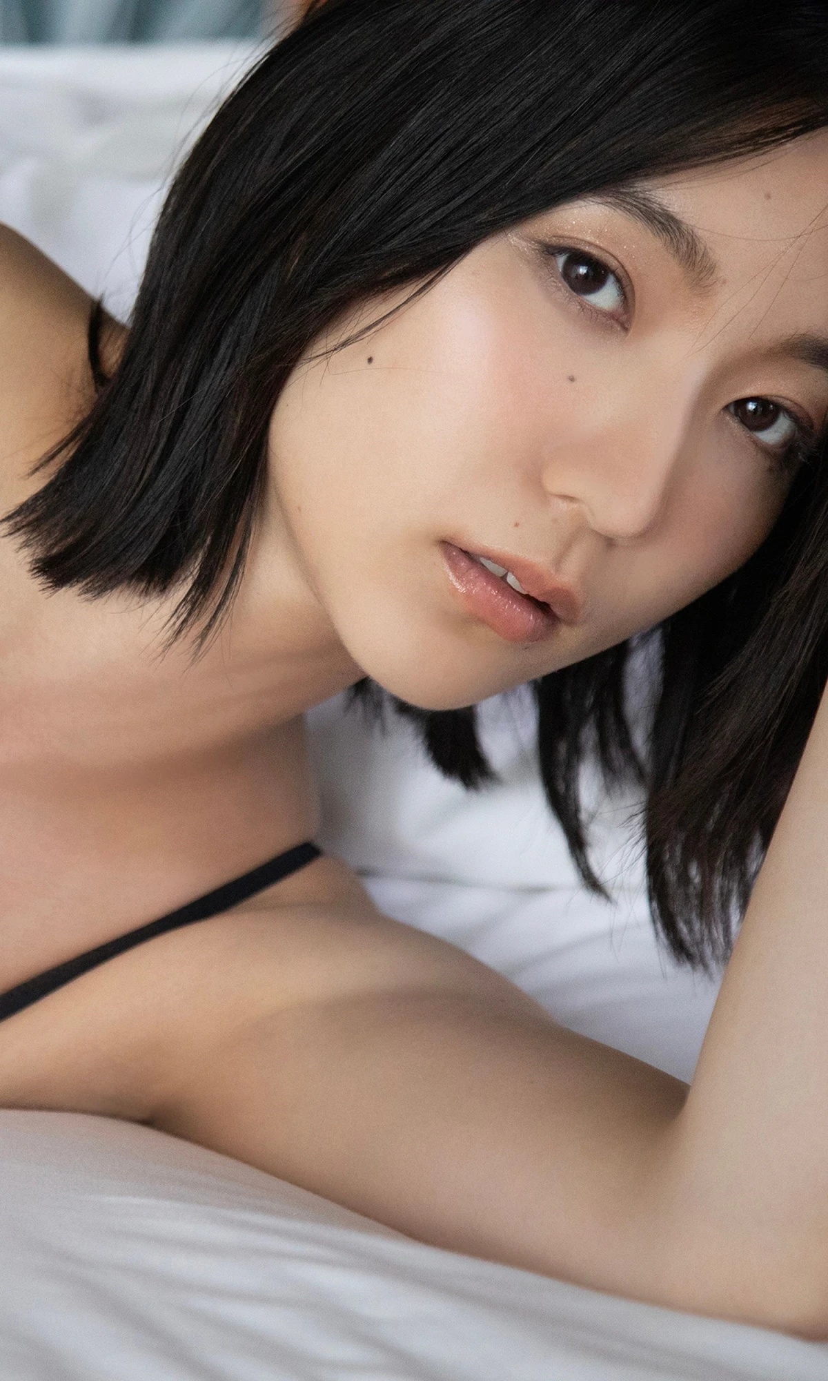 Rina Onuki 小貫莉奈 – 写真集 「この日のために」 - P60