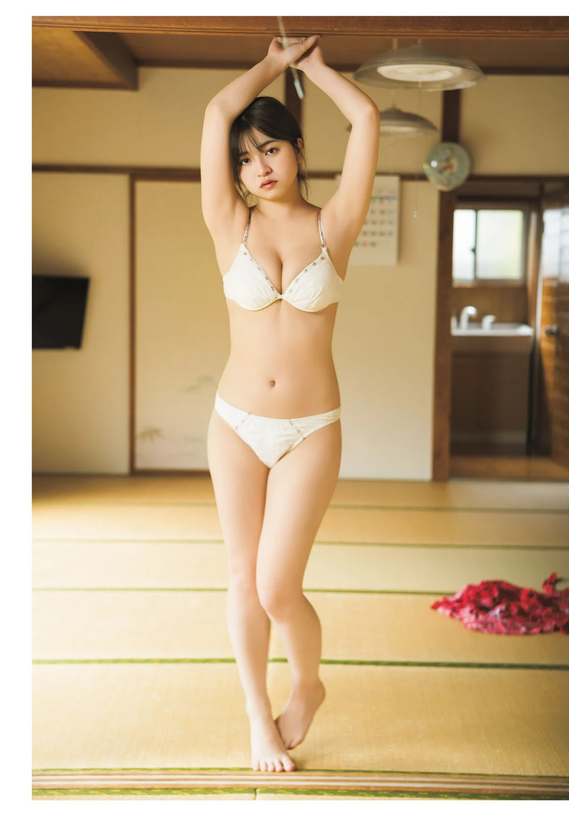 佐々木ほのか & 天野ちよ & 櫻井陽菜 – Young Dragon Age ヤングドラゴンエイジ 2026 Vol.35 - P5