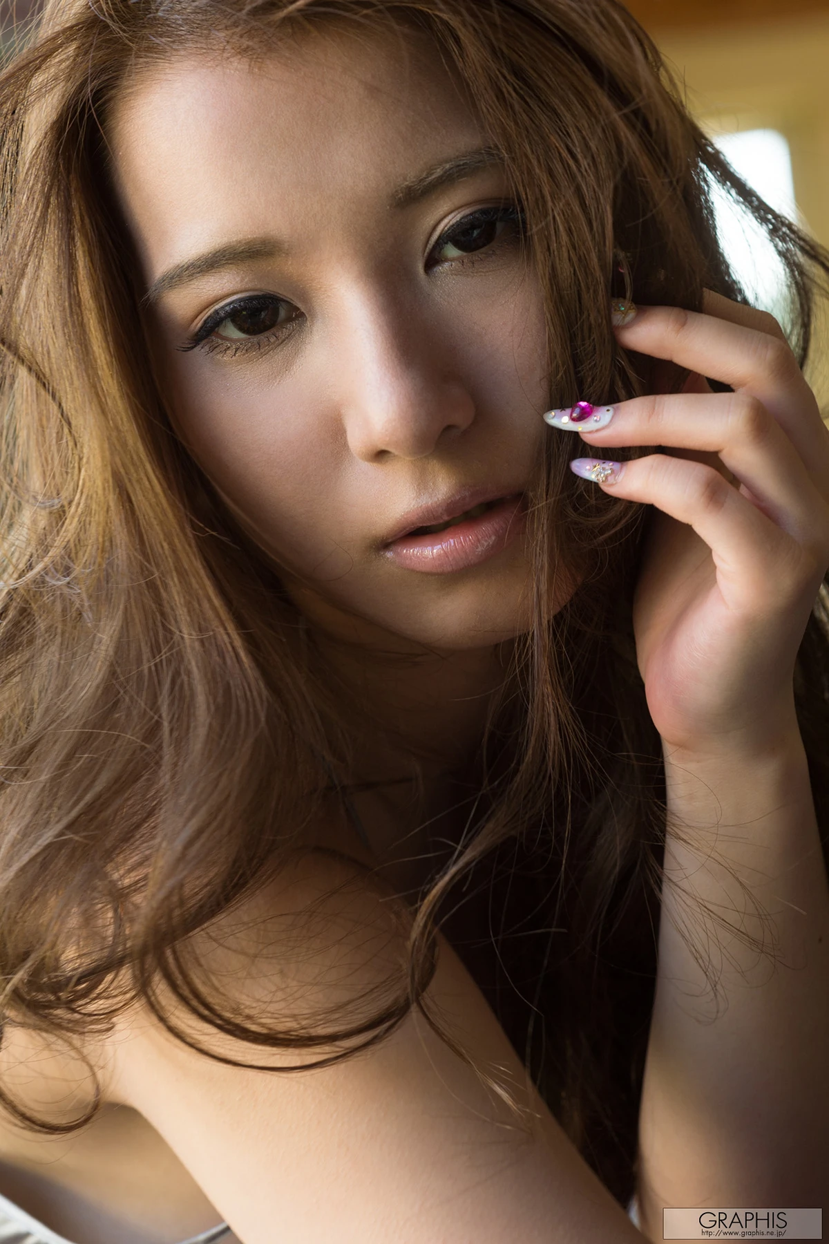 Mion Sonoda 園田みおん – Graphis 「Intensity」 - P85