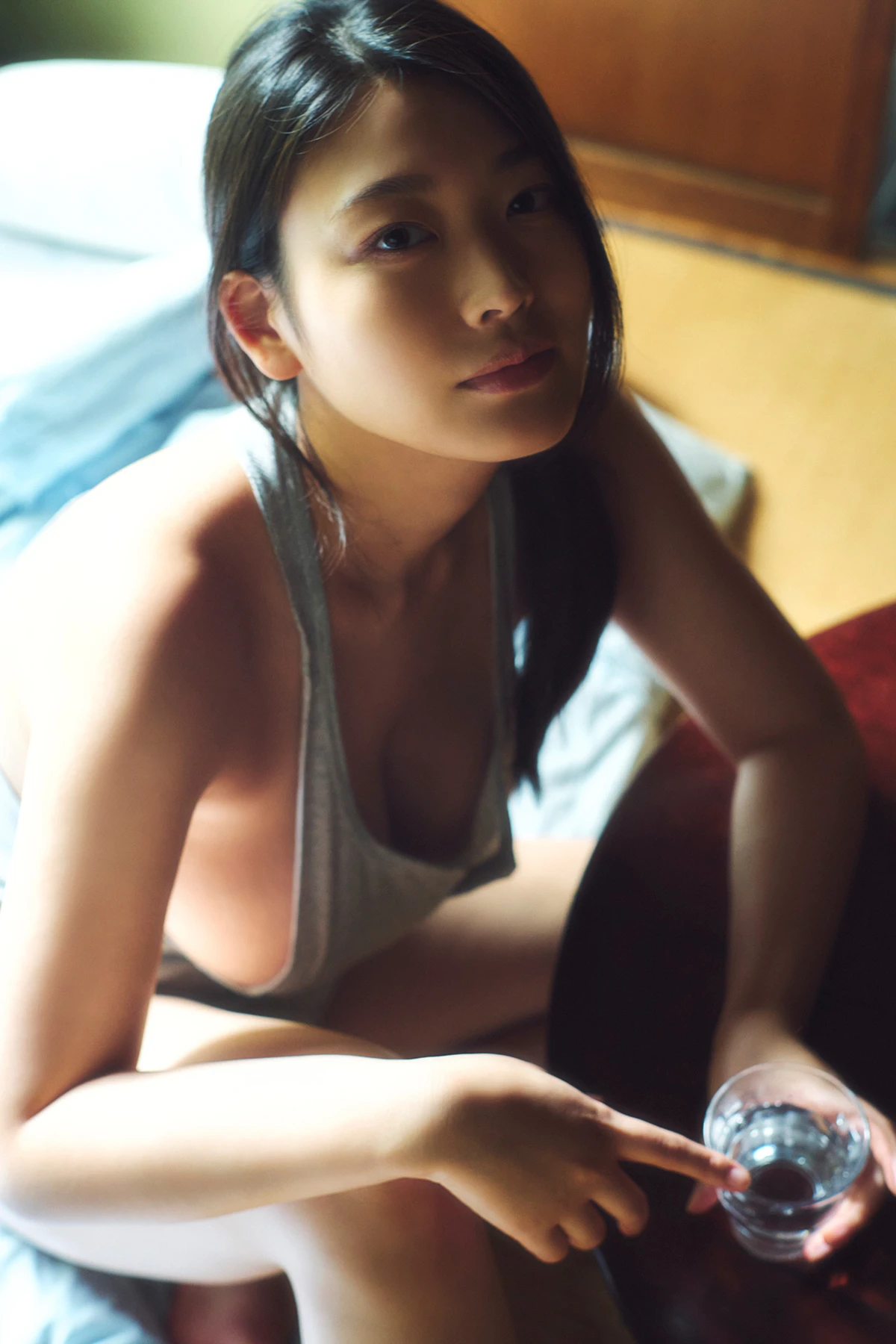 Kei Fubuki 風吹ケイ – FLASHデジタル写真集 「あなたのいない家で」 - P28