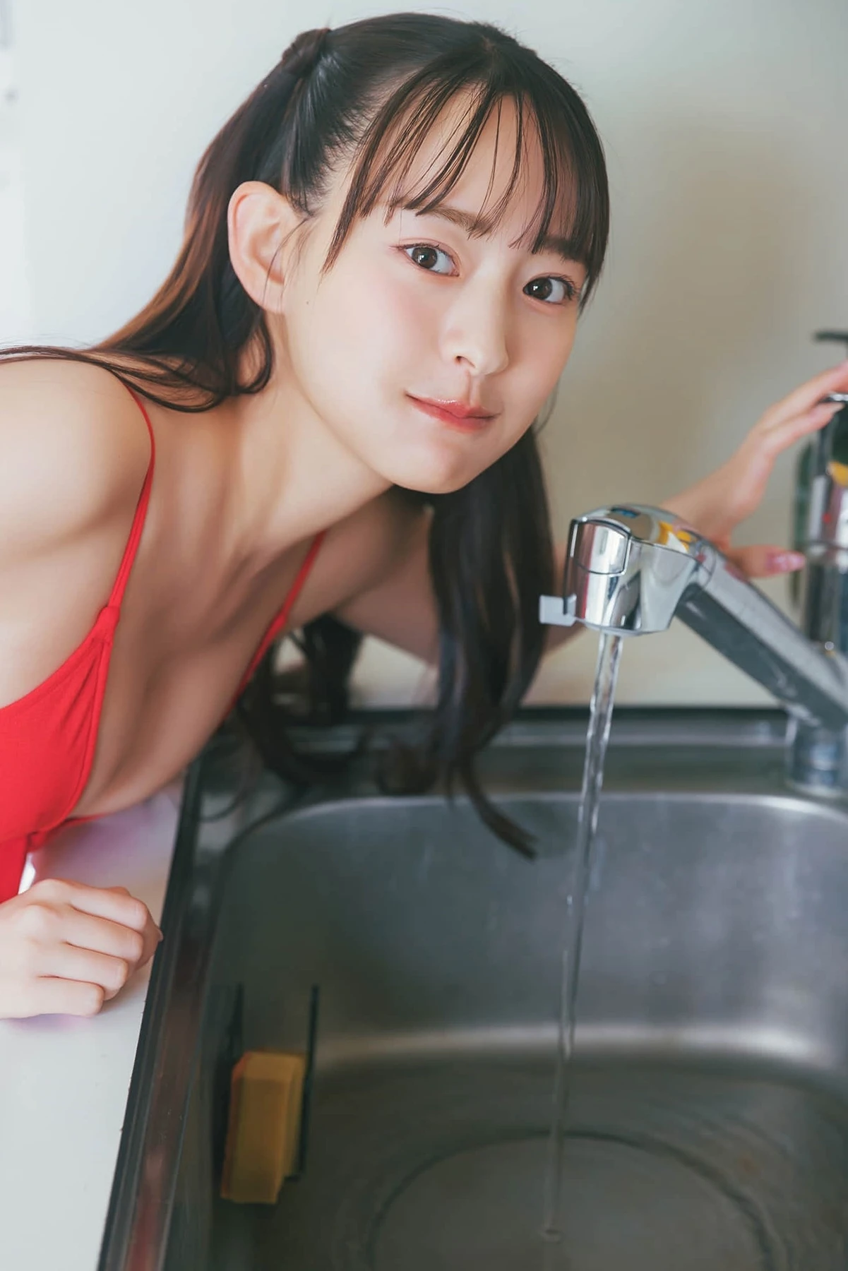 Kanami Takasaki 高崎かなみ – ヤングチャンピオンデジグラ 「まぶしい予感」 - P60