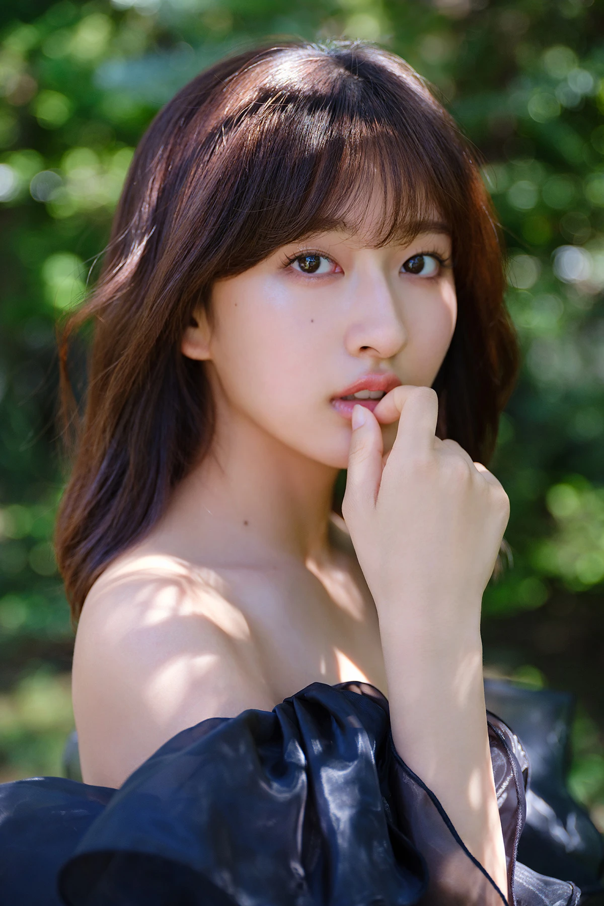 Rina Saito 斉藤里奈 – FLASHデジタル写真集 「才媛の秘めごと」 - P38
