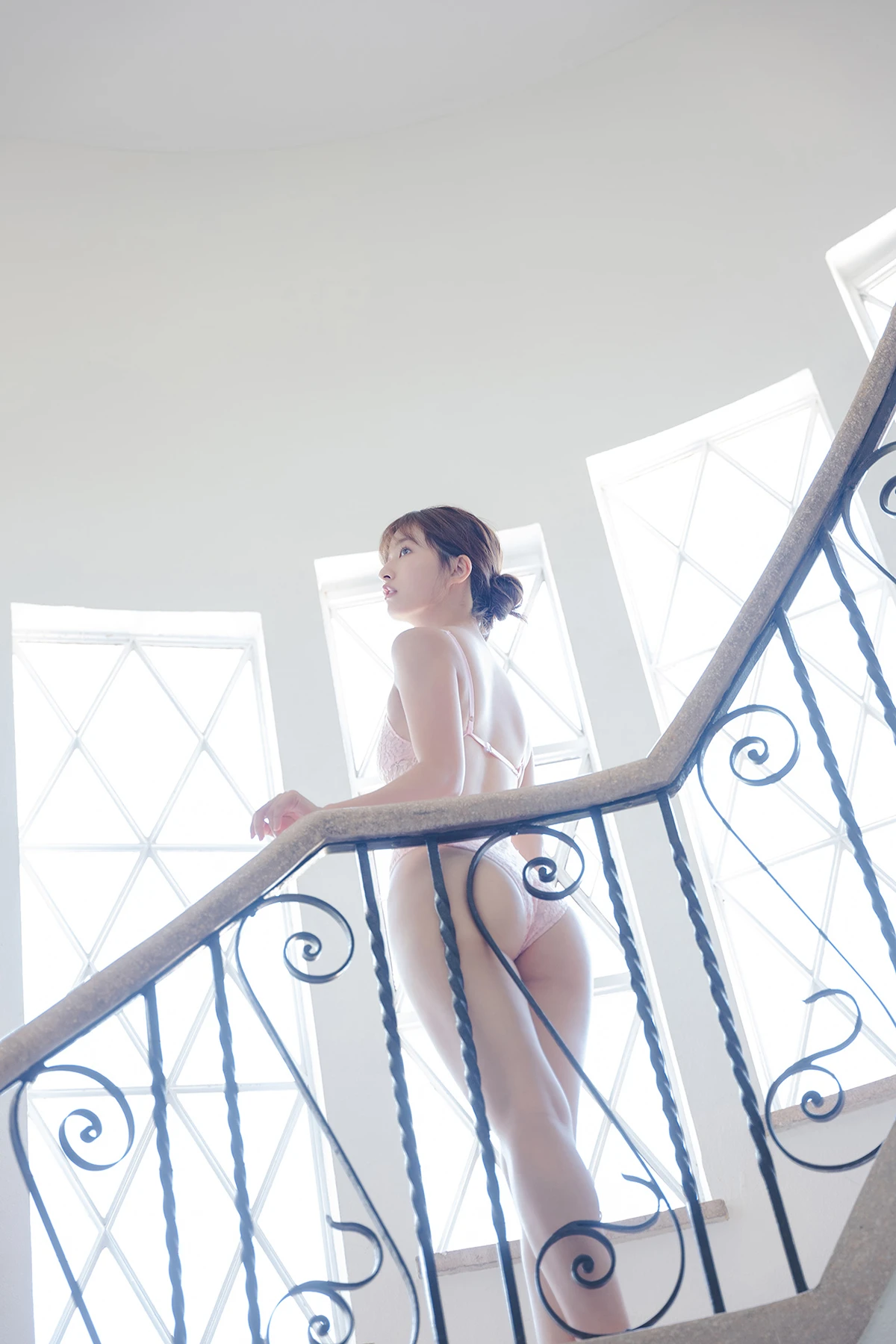 Rina Saito 斉藤里奈 – FLASHデジタル写真集 「才媛の秘めごと」 - P47