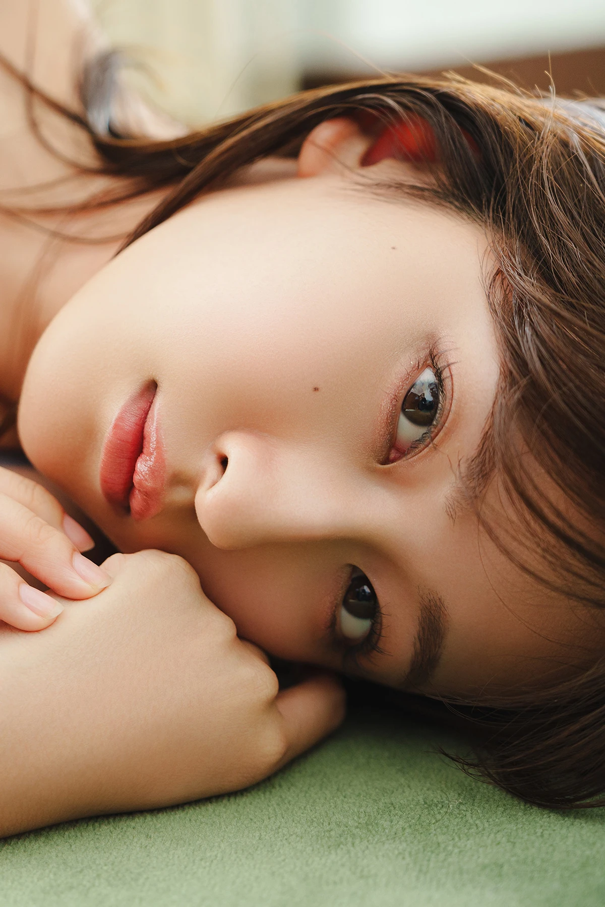 Rina Saito 斉藤里奈 – FLASHデジタル写真集 「才媛の秘めごと」 - P63
