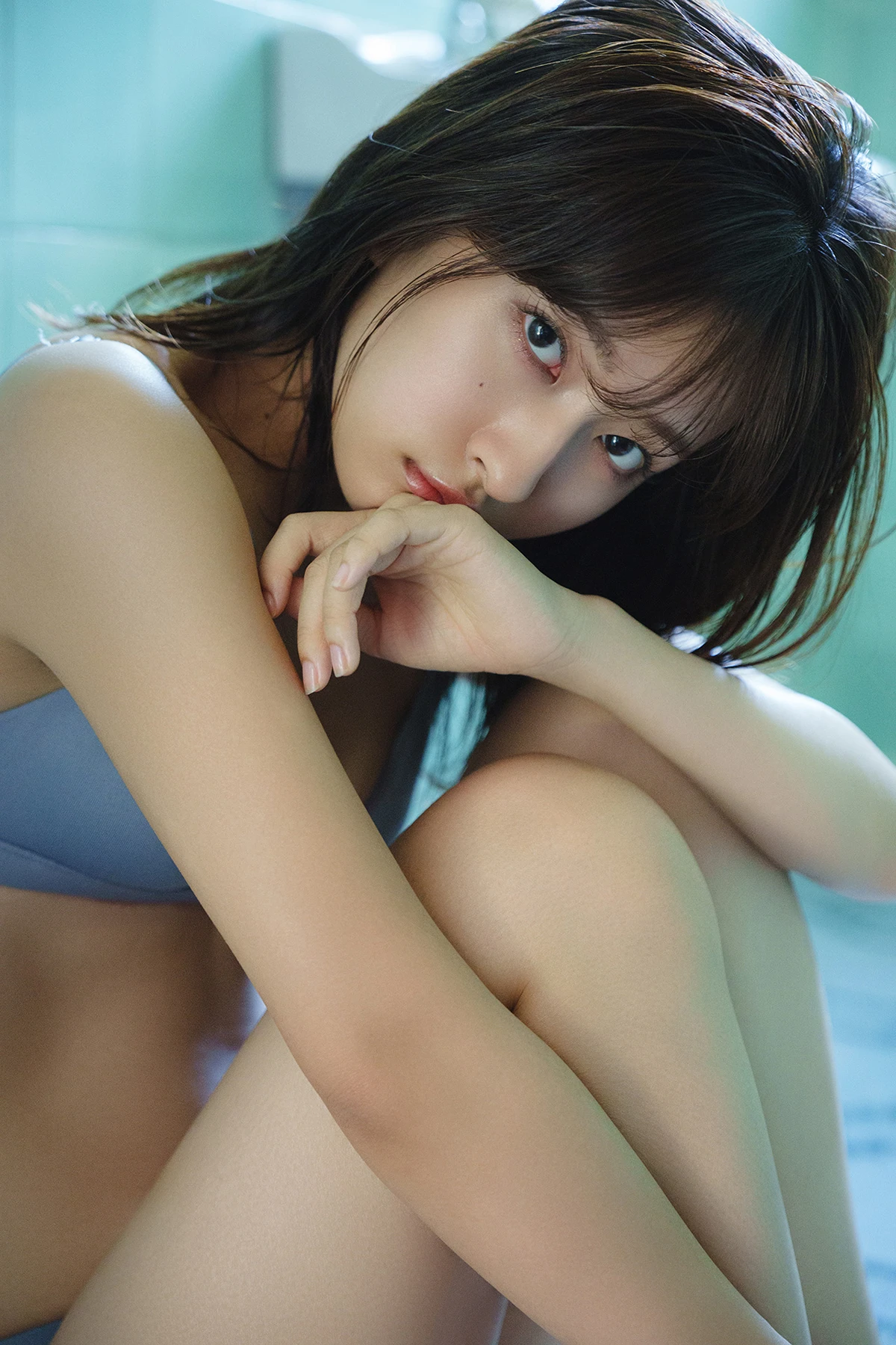 Rina Saito 斉藤里奈 – FLASHデジタル写真集 「才媛の秘めごと」 - P68