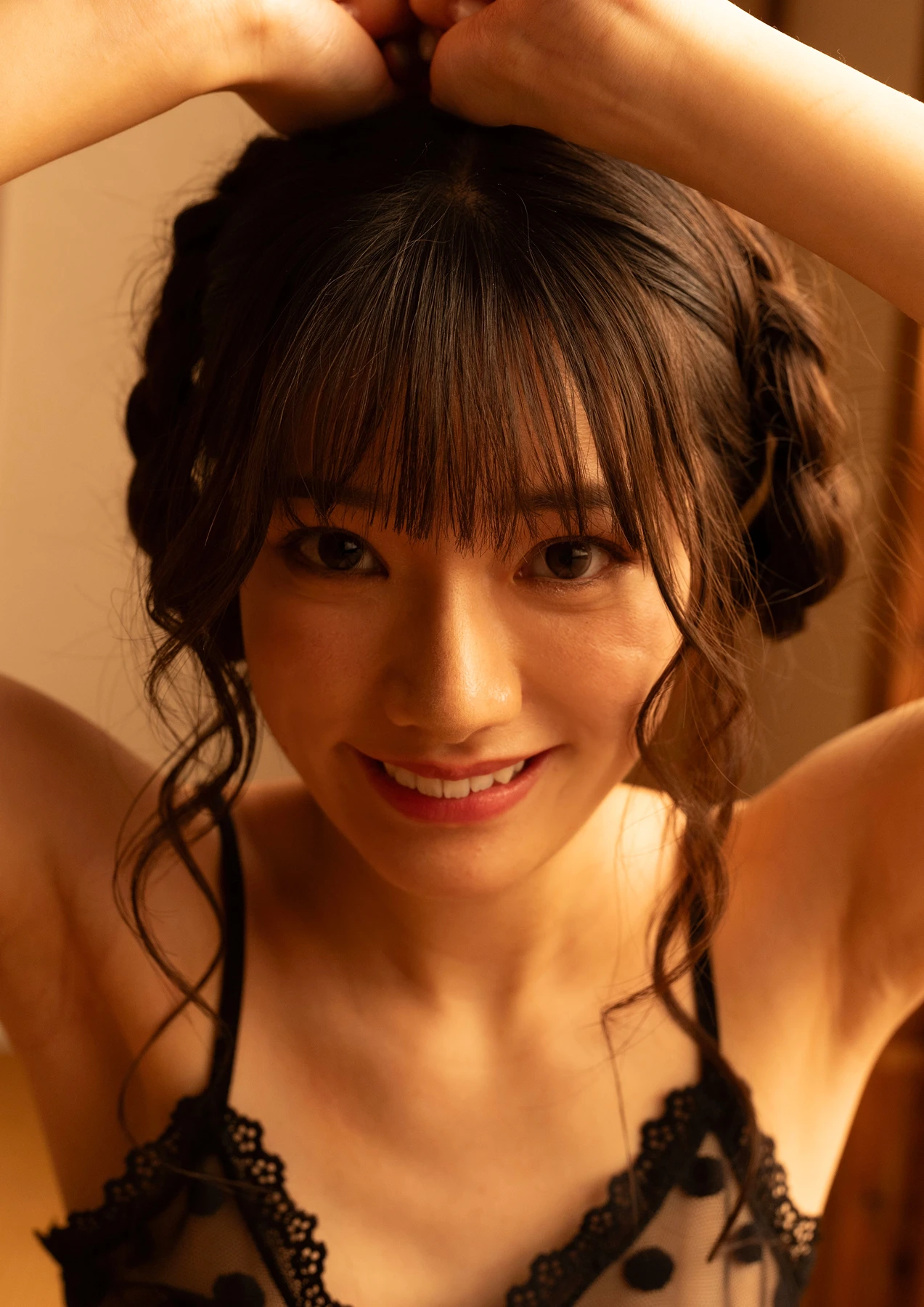 Rena Miyashita 宮下玲奈 – 写真集 「The fate of fake love」 - P45