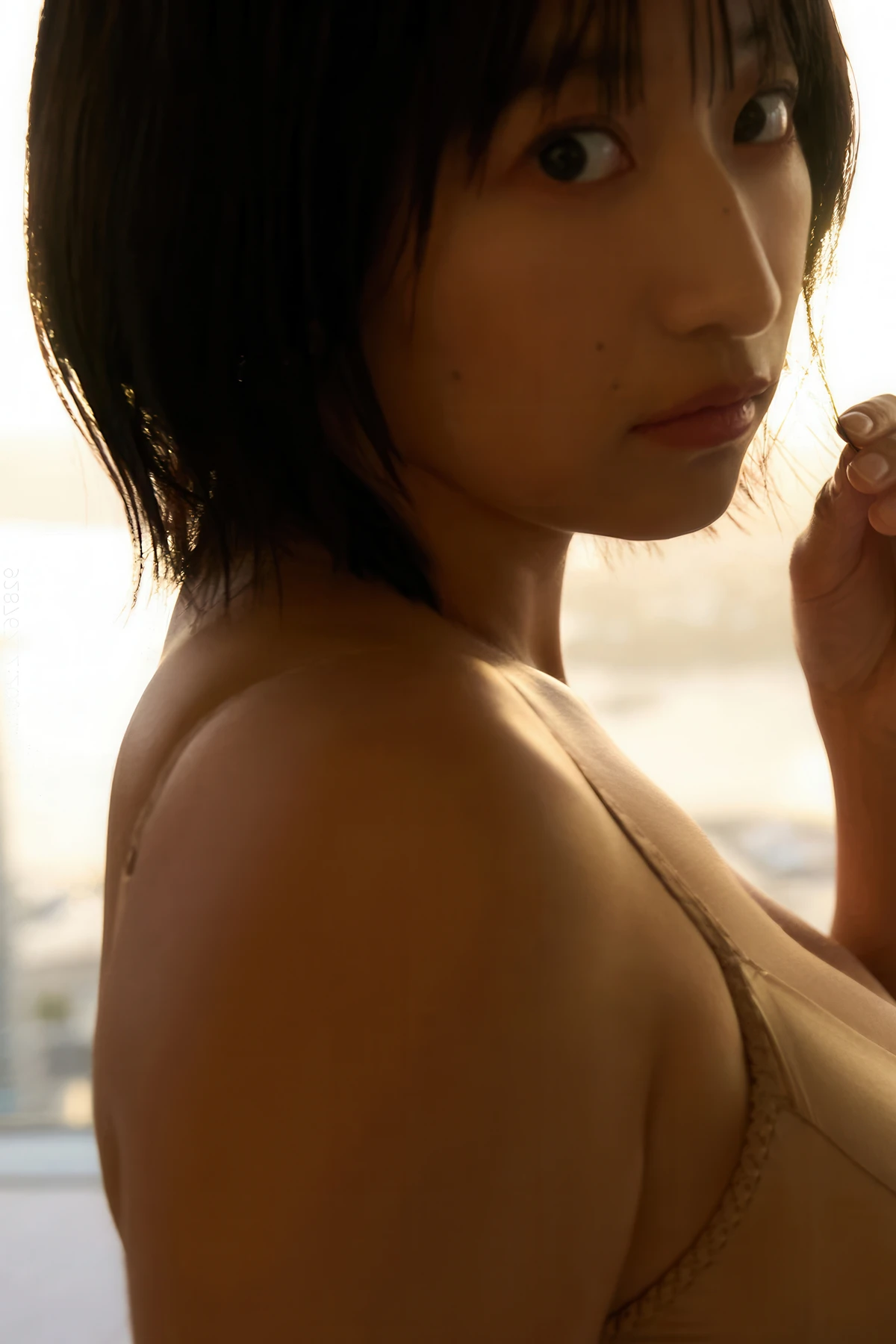 Ina Enohara 榎原依那 – 2nd写真集 「I am Ina」 オール未公開オール未公開シドニー編 - P75