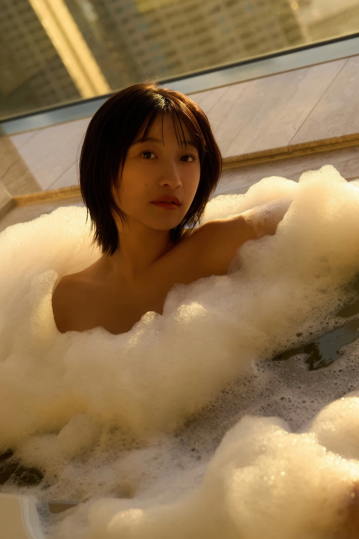 Ina Enohara 榎原依那 – 2nd写真集 「I am Ina」 オール未公開オール未公開シドニー編 - P82