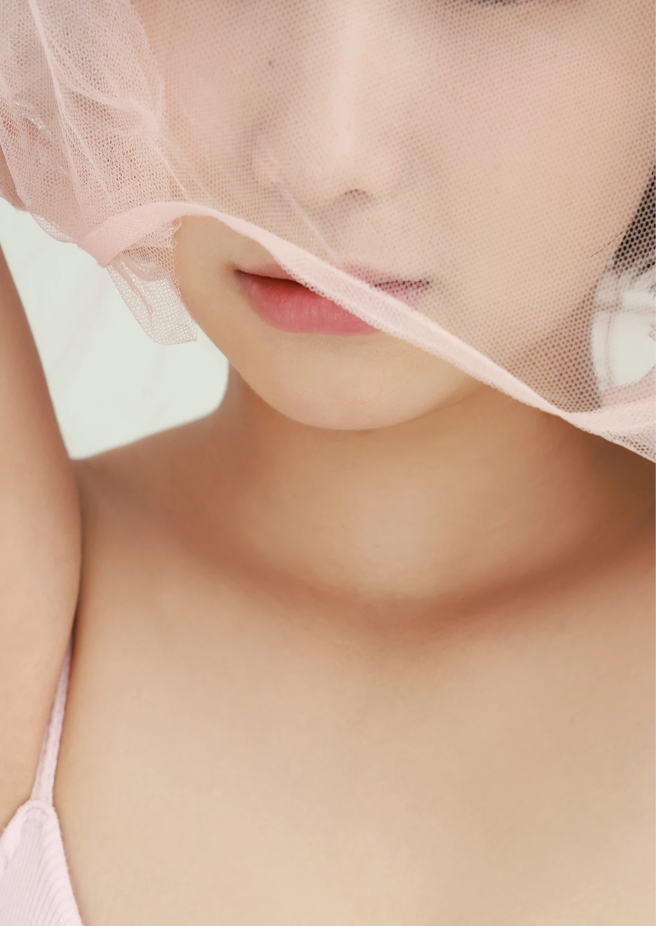 Nozomi Nishio 西尾希美 – 写真集 「はかなげピュア」 - P18