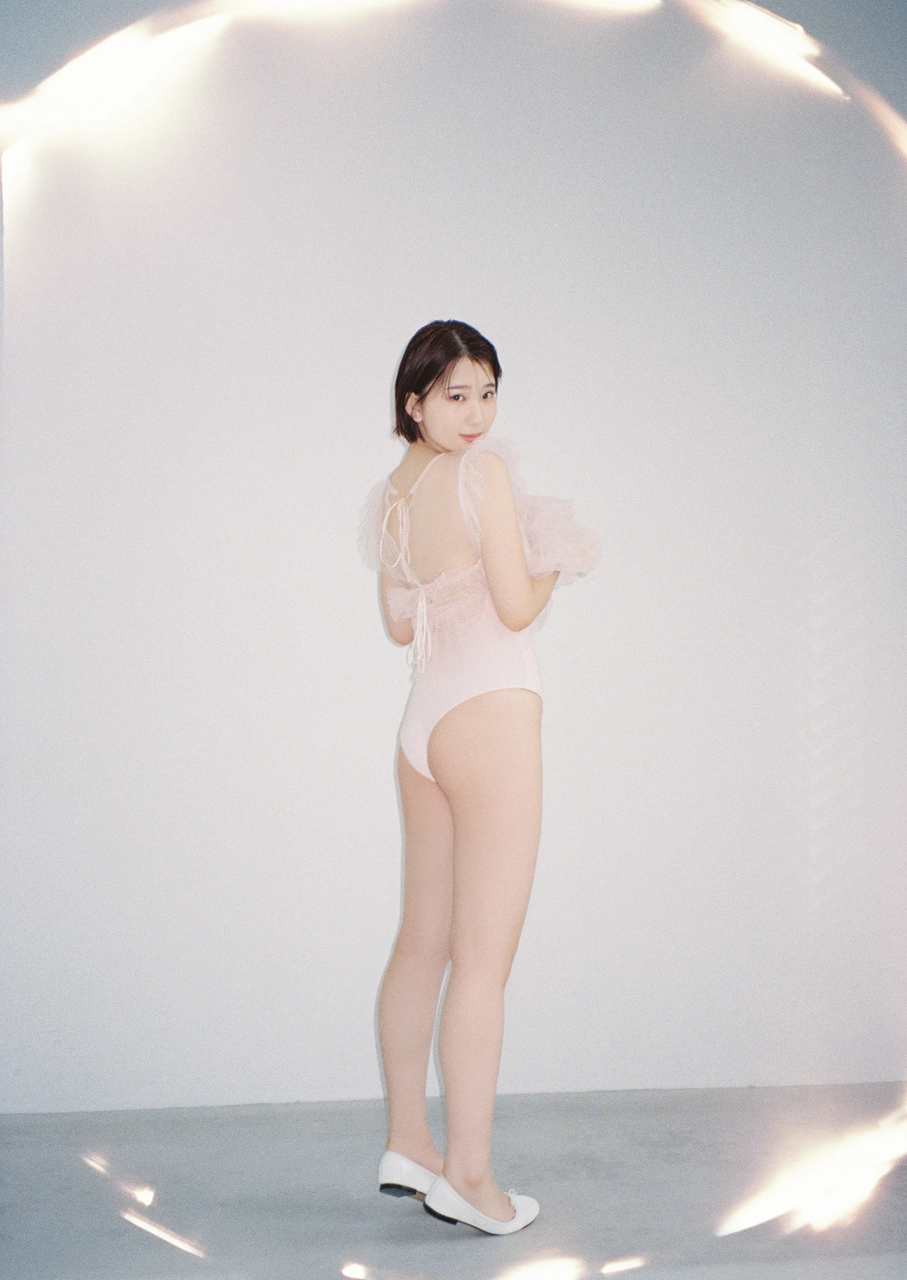 Nozomi Nishio 西尾希美 – 写真集 「はかなげピュア」 - P19