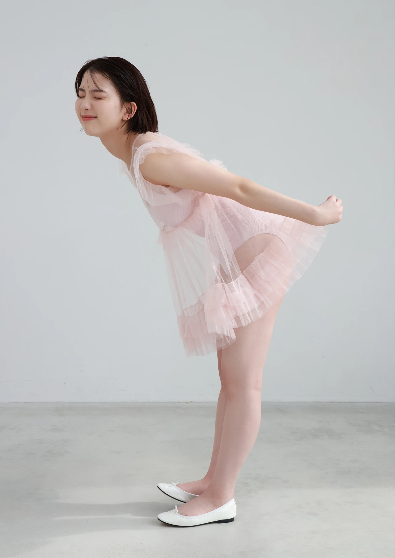 Nozomi Nishio 西尾希美 – 写真集 「はかなげピュア」 - P22