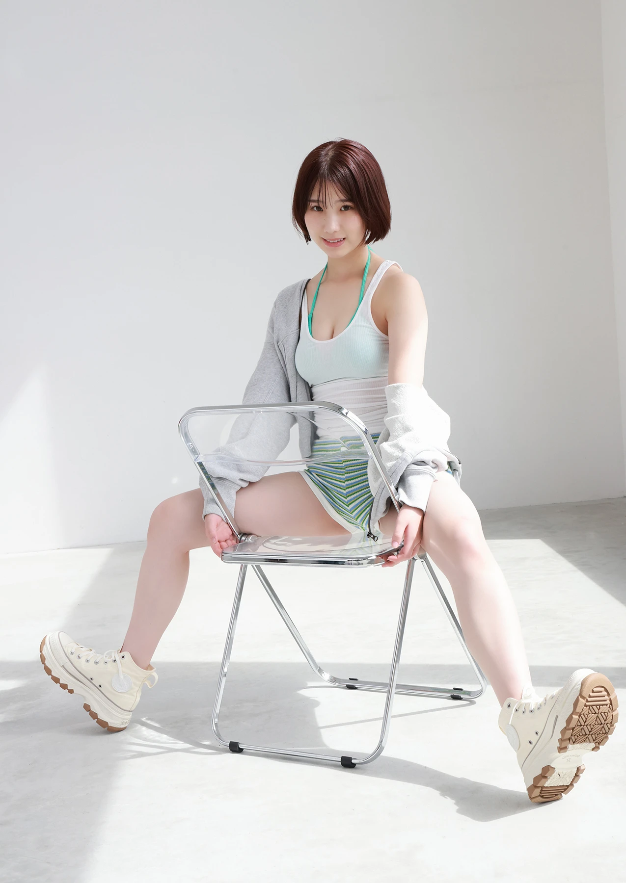 Nozomi Nishio 西尾希美 – 写真集 「はかなげピュア」 - P2