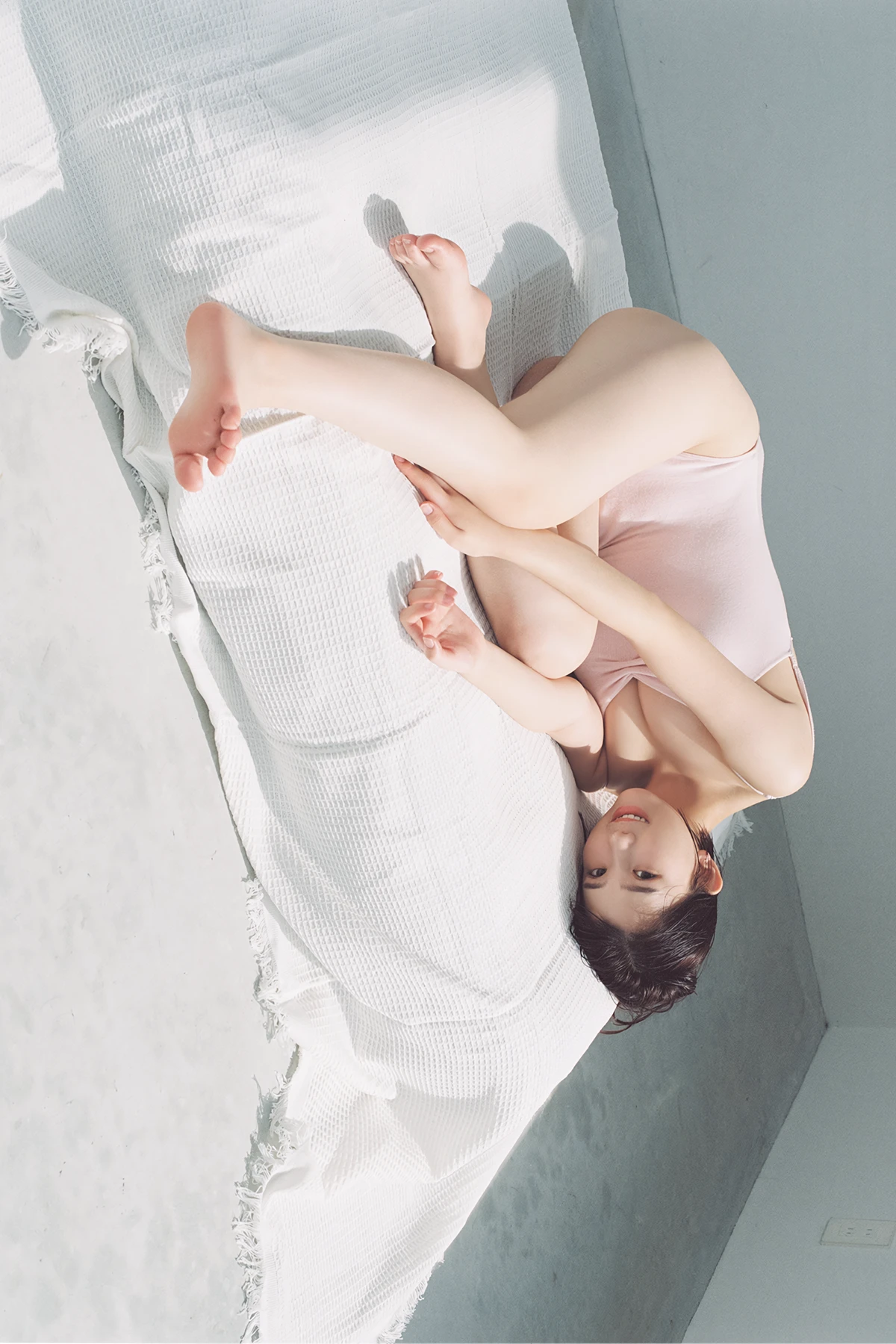 Nozomi Nishio 西尾希美 – 写真集 「はかなげピュア」 - P31