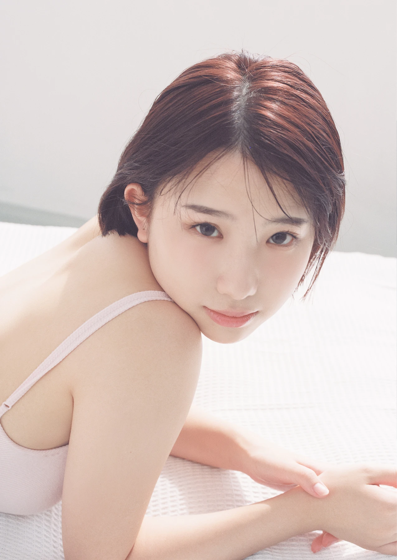 Nozomi Nishio 西尾希美 – 写真集 「はかなげピュア」 - P32