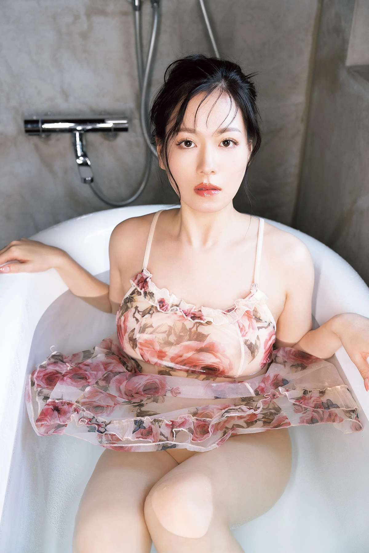 Hikari Misaki 岬ひかり – 写真集 「乳感遊戯」 - P89