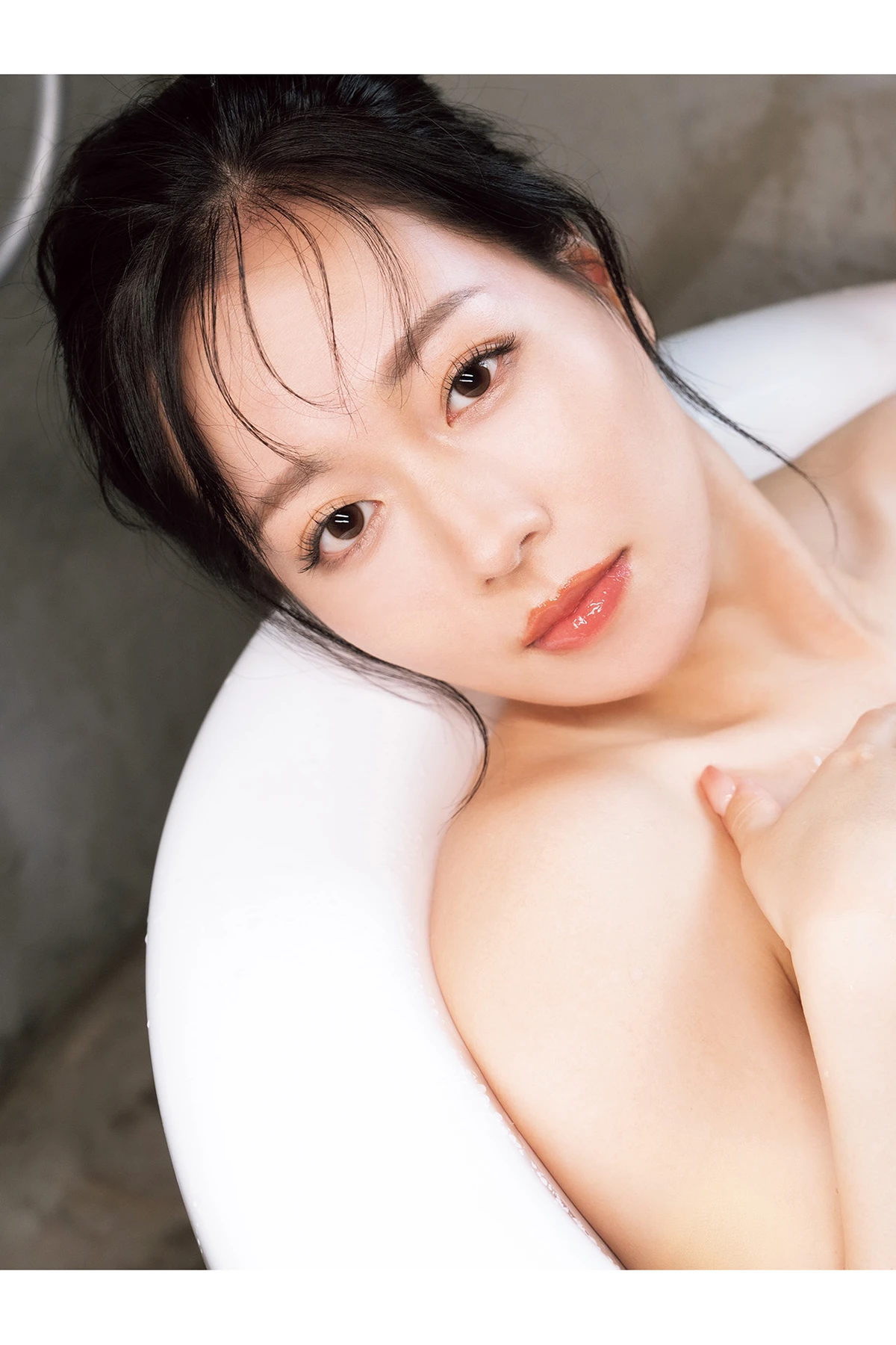 Hikari Misaki 岬ひかり – 写真集 「乳感遊戯」 - P92