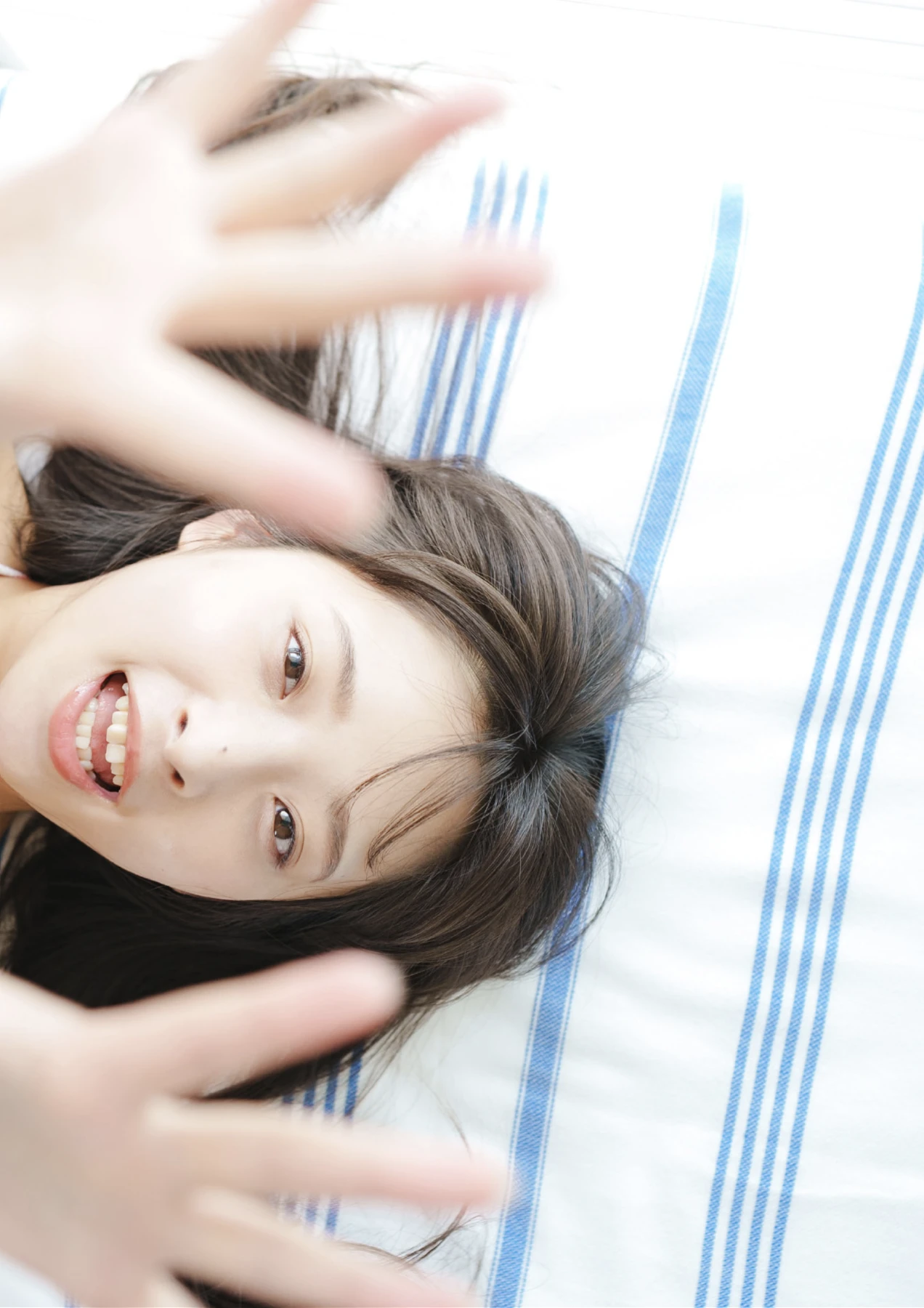 Misaki Sawa 沢美沙樹 – GIRLS graph. デジタル写真集 『背伸びと本音』 - P34
