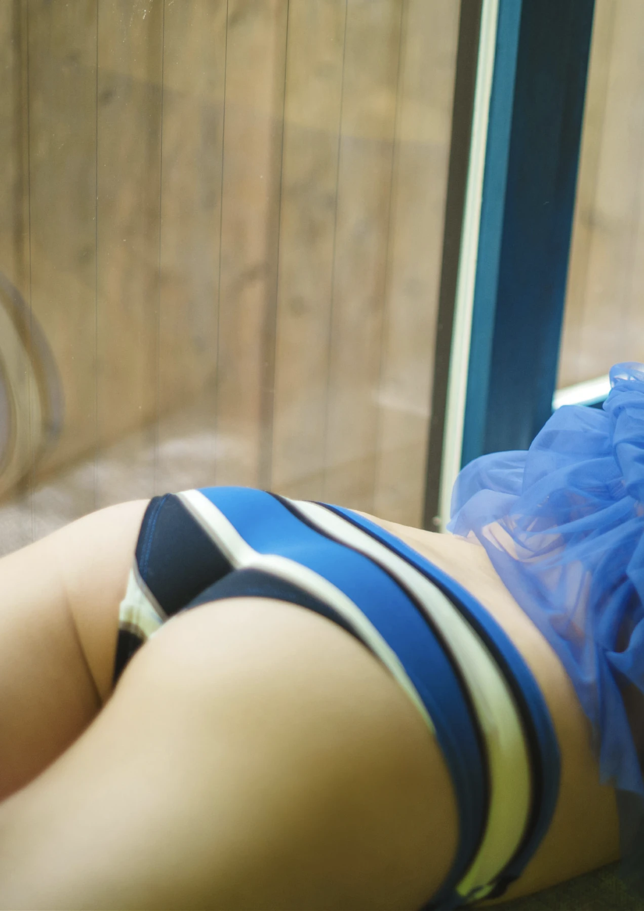 Misaki Sawa 沢美沙樹 – GIRLS graph. デジタル写真集 『背伸びと本音』 - P65