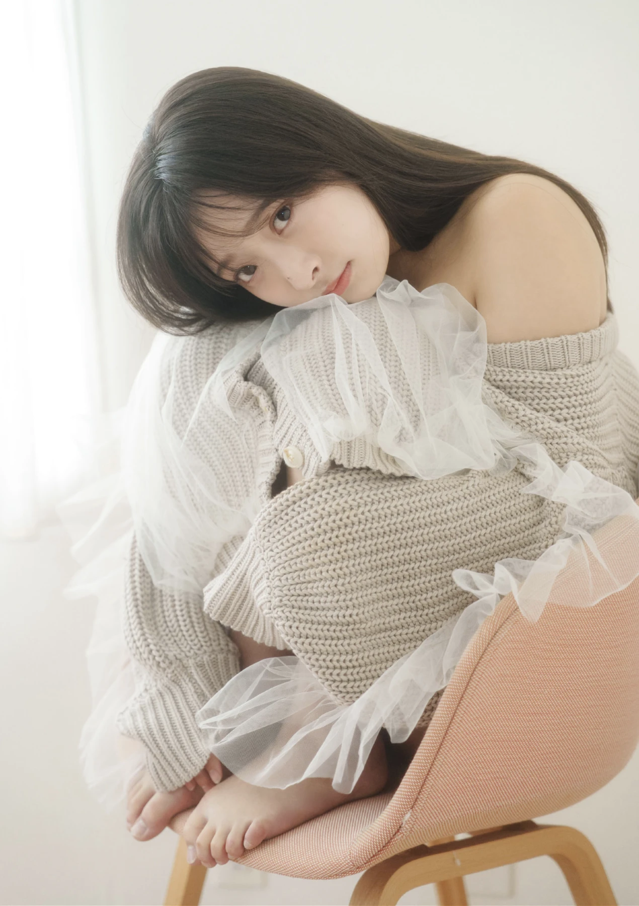 Misaki Sawa 沢美沙樹 – GIRLS graph. デジタル写真集 『背伸びと本音』 - P6