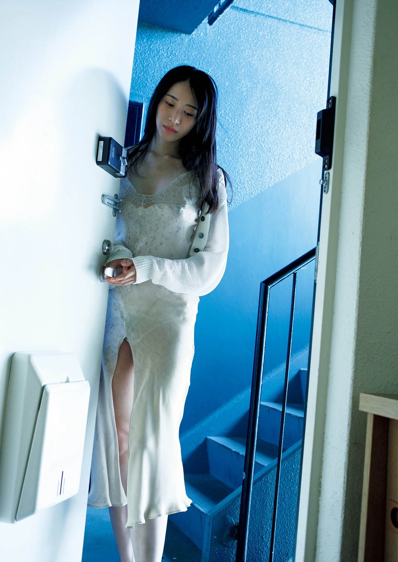 Yuka Someya 染谷有香 – ヌード写真集 「赤いアルバム 2015-2025」 - P141