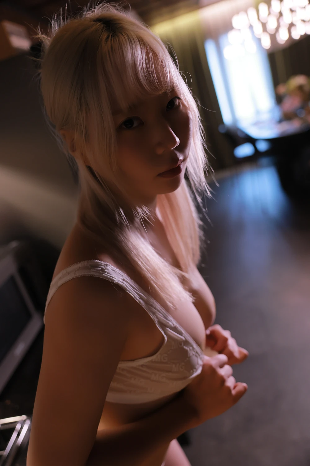 Myua 뮤아 – Sweetbox 「Black Swan」 - P121