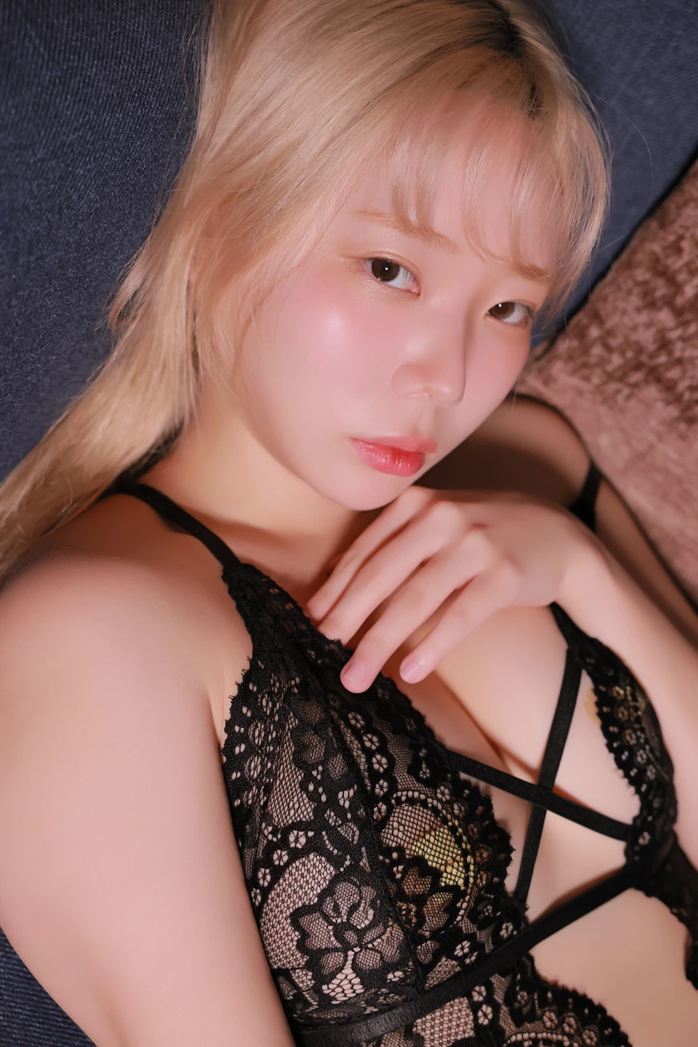 Myua 뮤아 – Sweetbox 「Black Swan」 - P31