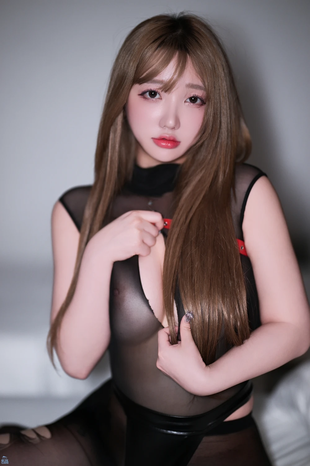 Son Yeeun 손예은 – BlueCake 「Queen Encore The Diva Returns」 - P94