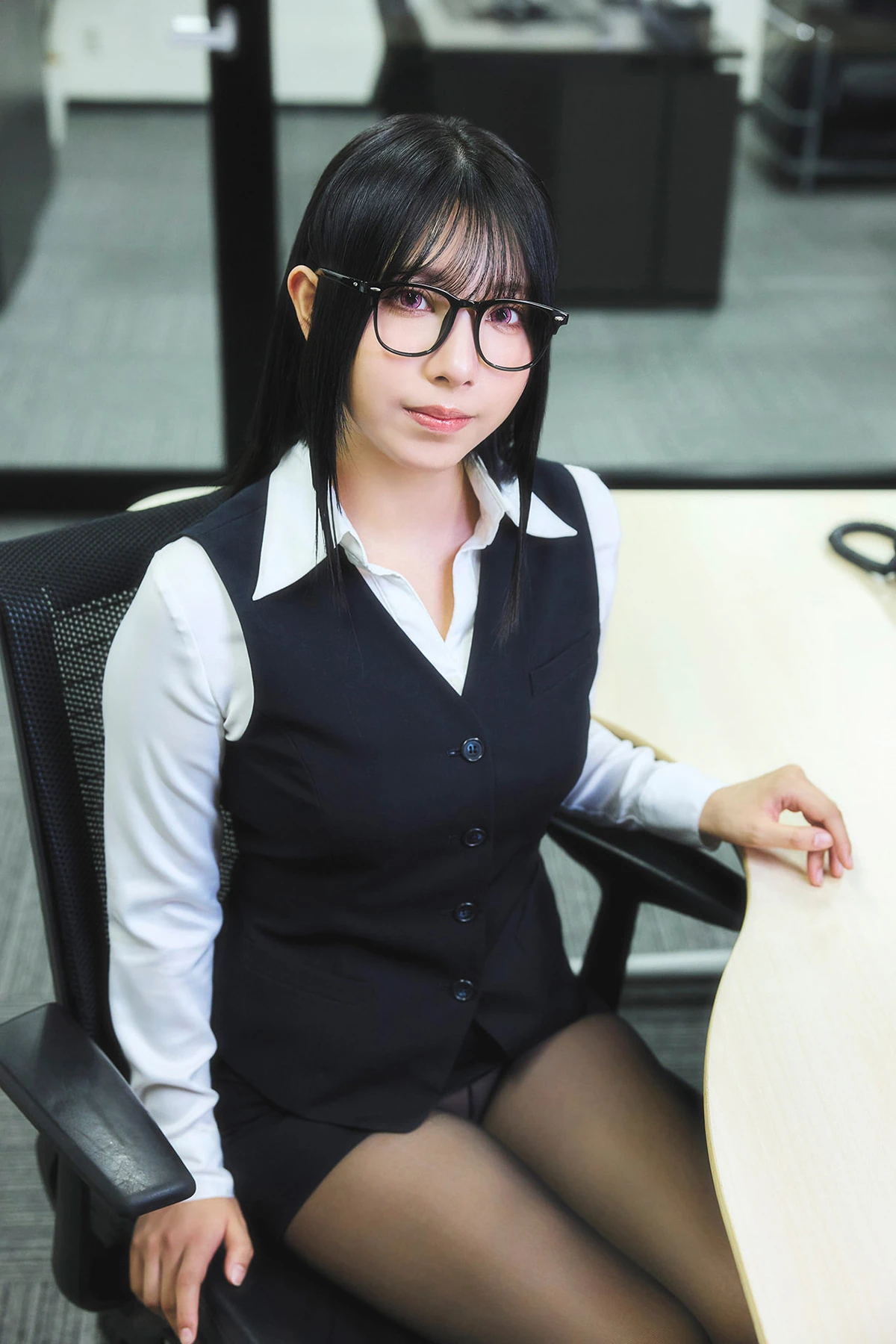 Mitsuhashikuun 三橋くん – ヤンマガデジタル写真集 コラボグラビア 『澱の中』 - P3