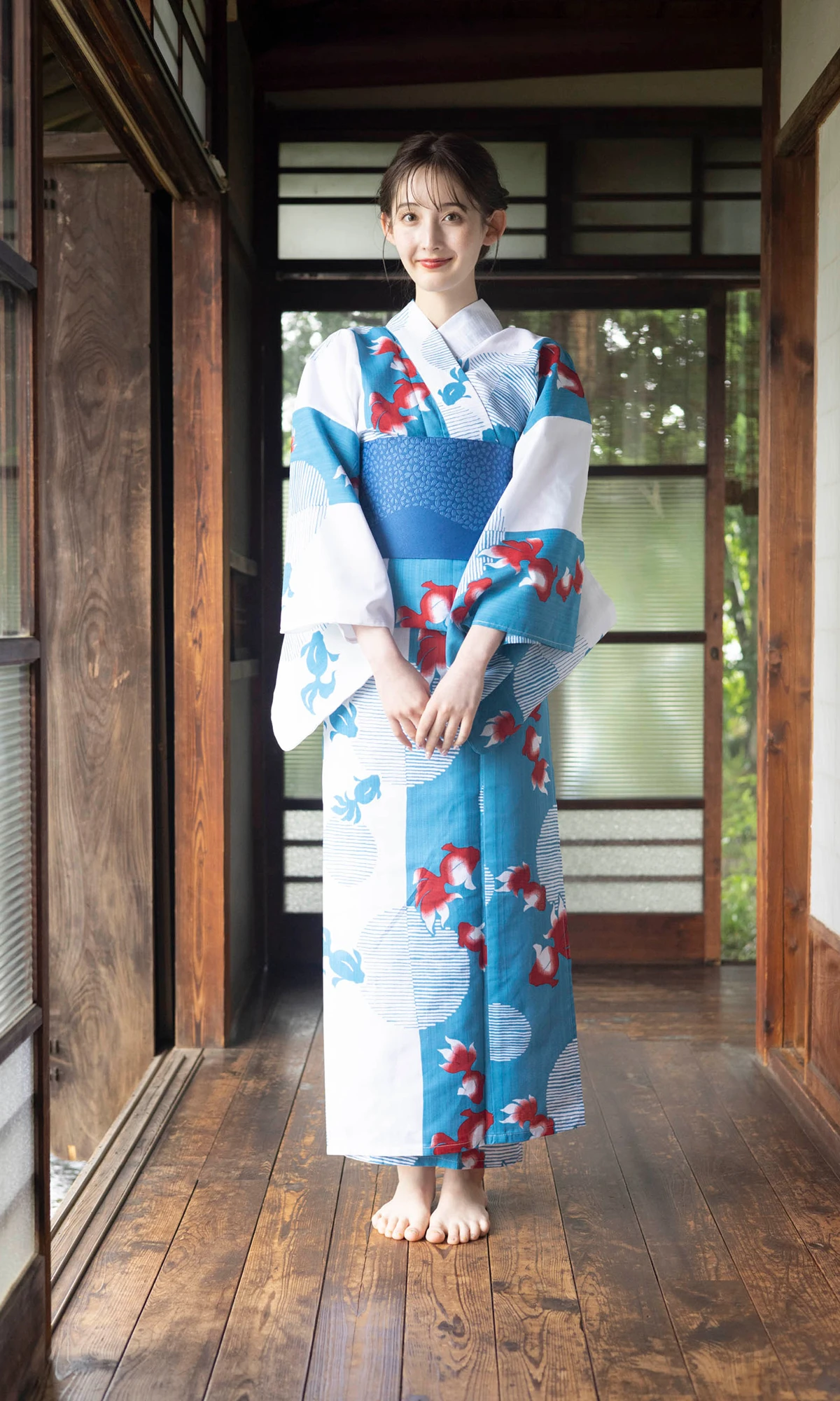 Nana Cecile 菜那セシル – 写真集 「Summer is in the air」 - P21