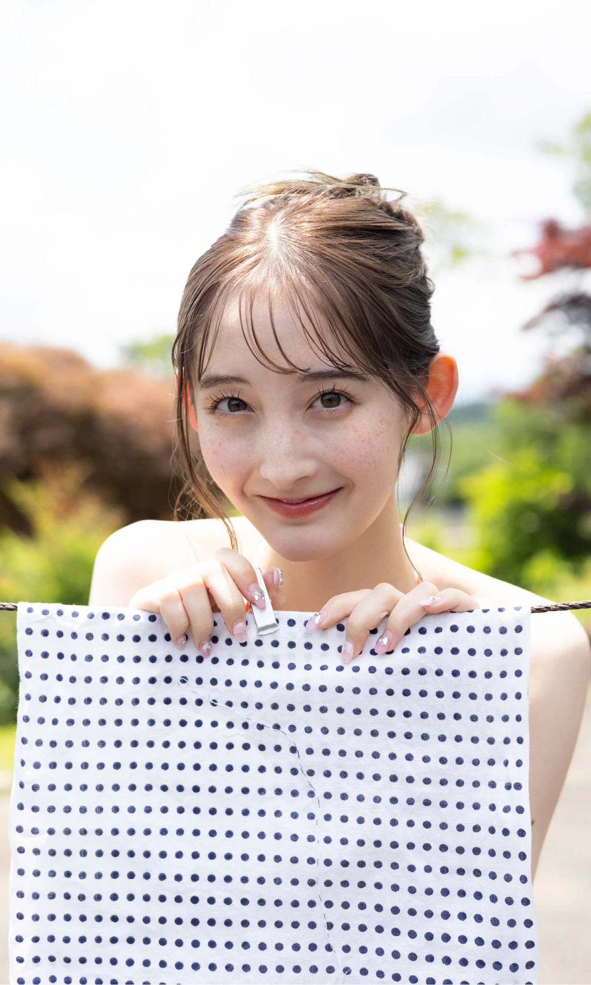 Nana Cecile 菜那セシル – 写真集 「Summer is in the air」 - P32