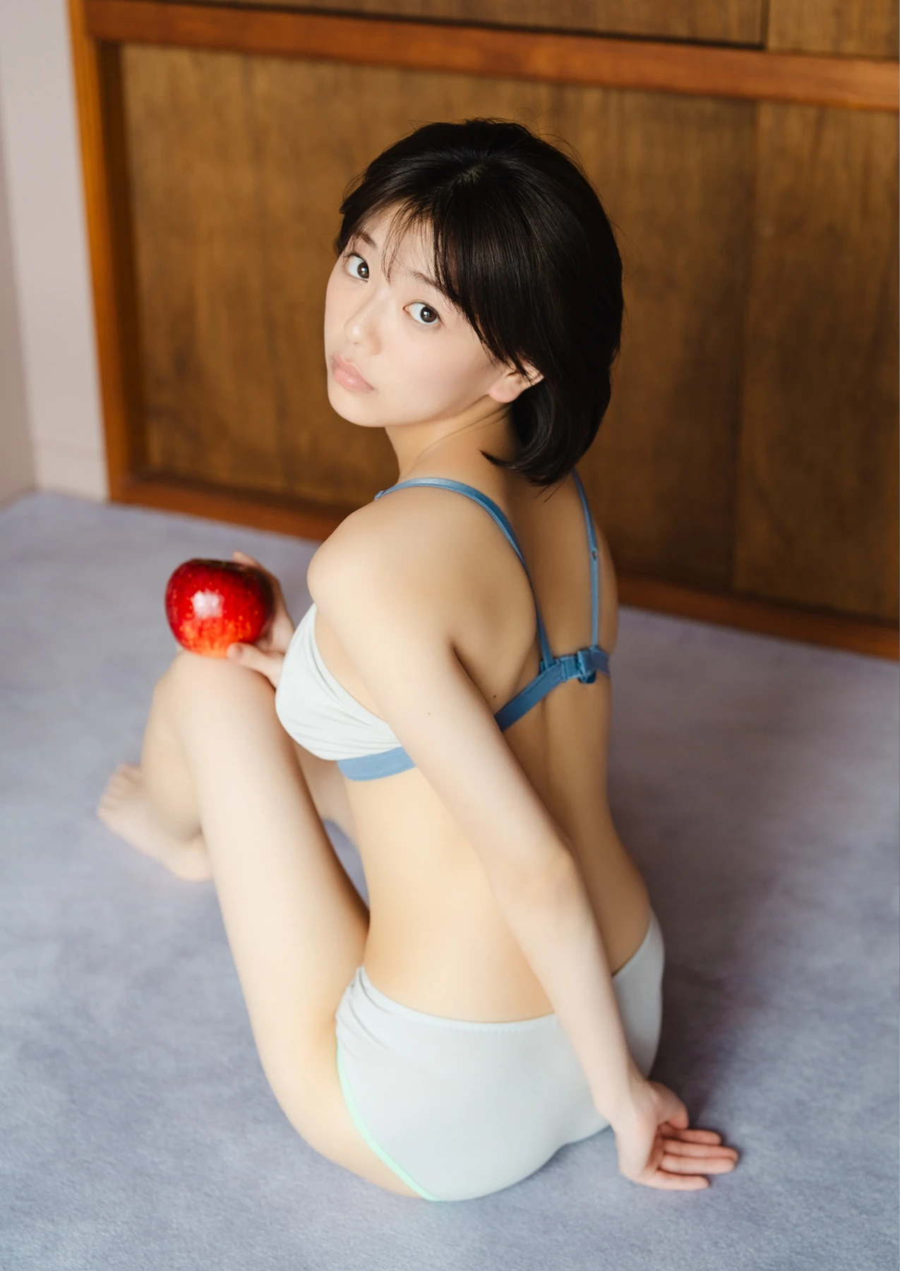 Ayu Okuma 大熊杏優 – デジタル限定 YJ Photo Book 「禁断の果実、ショートカット」 - P20