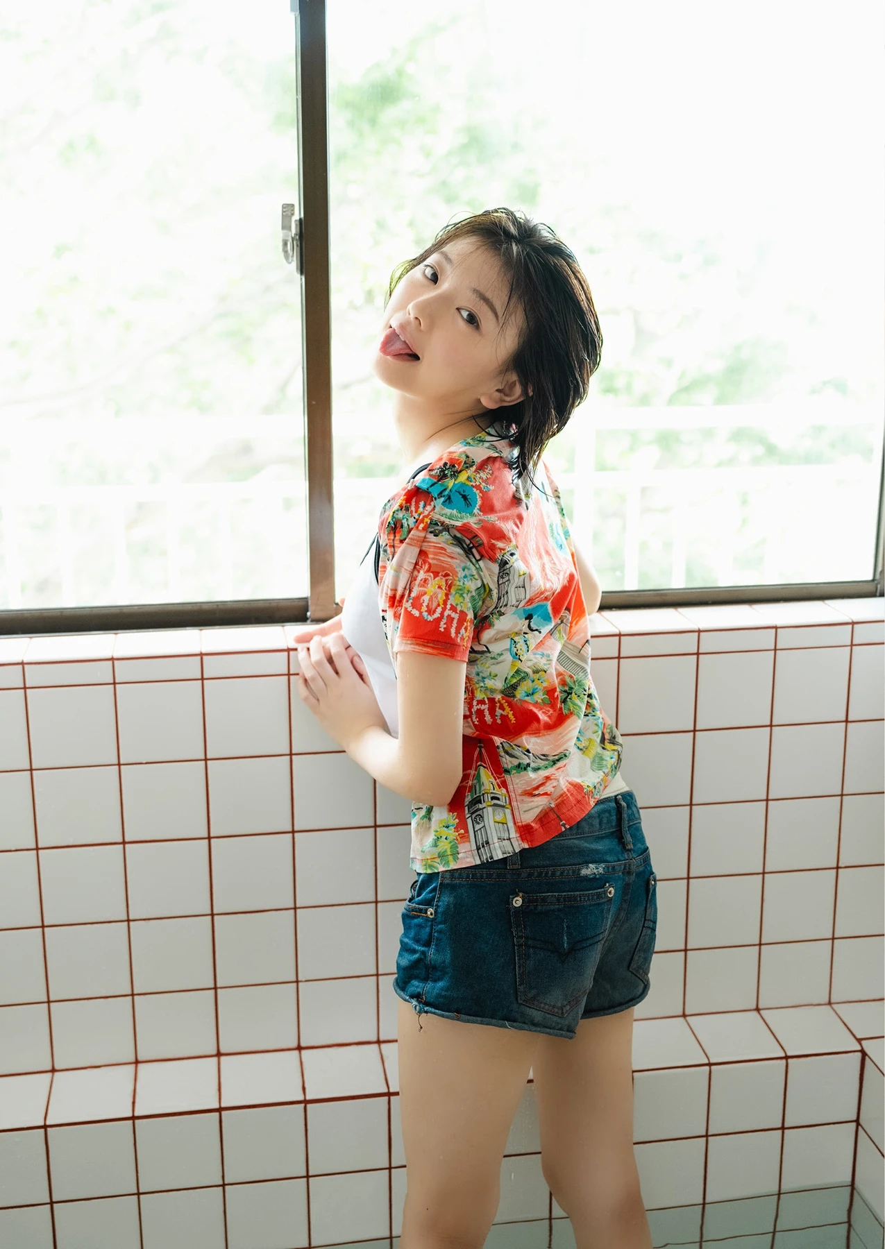 Ayu Okuma 大熊杏優 – デジタル限定 YJ Photo Book 「禁断の果実、ショートカット」 - P32
