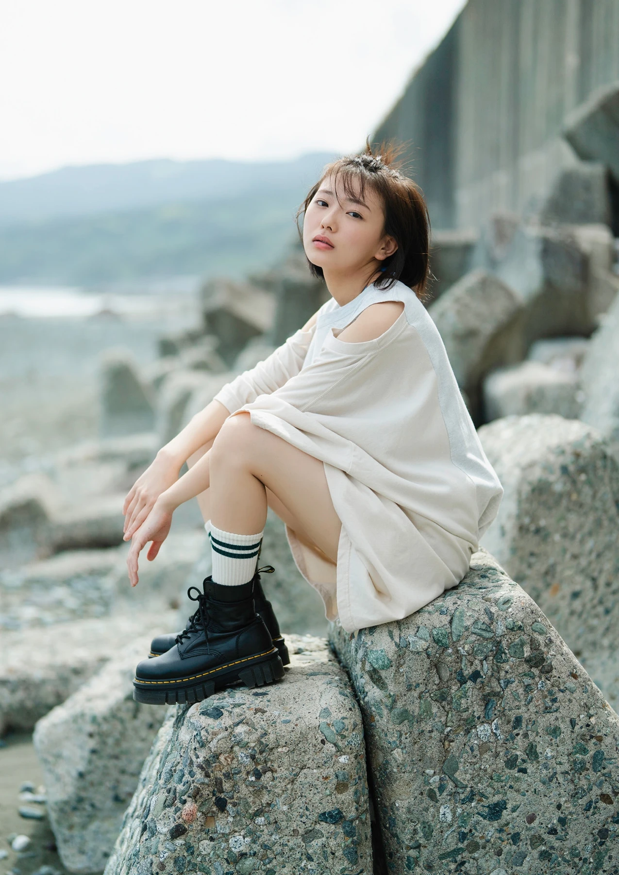 Ayu Okuma 大熊杏優 – デジタル限定 YJ Photo Book 「禁断の果実、ショートカット」 - P45