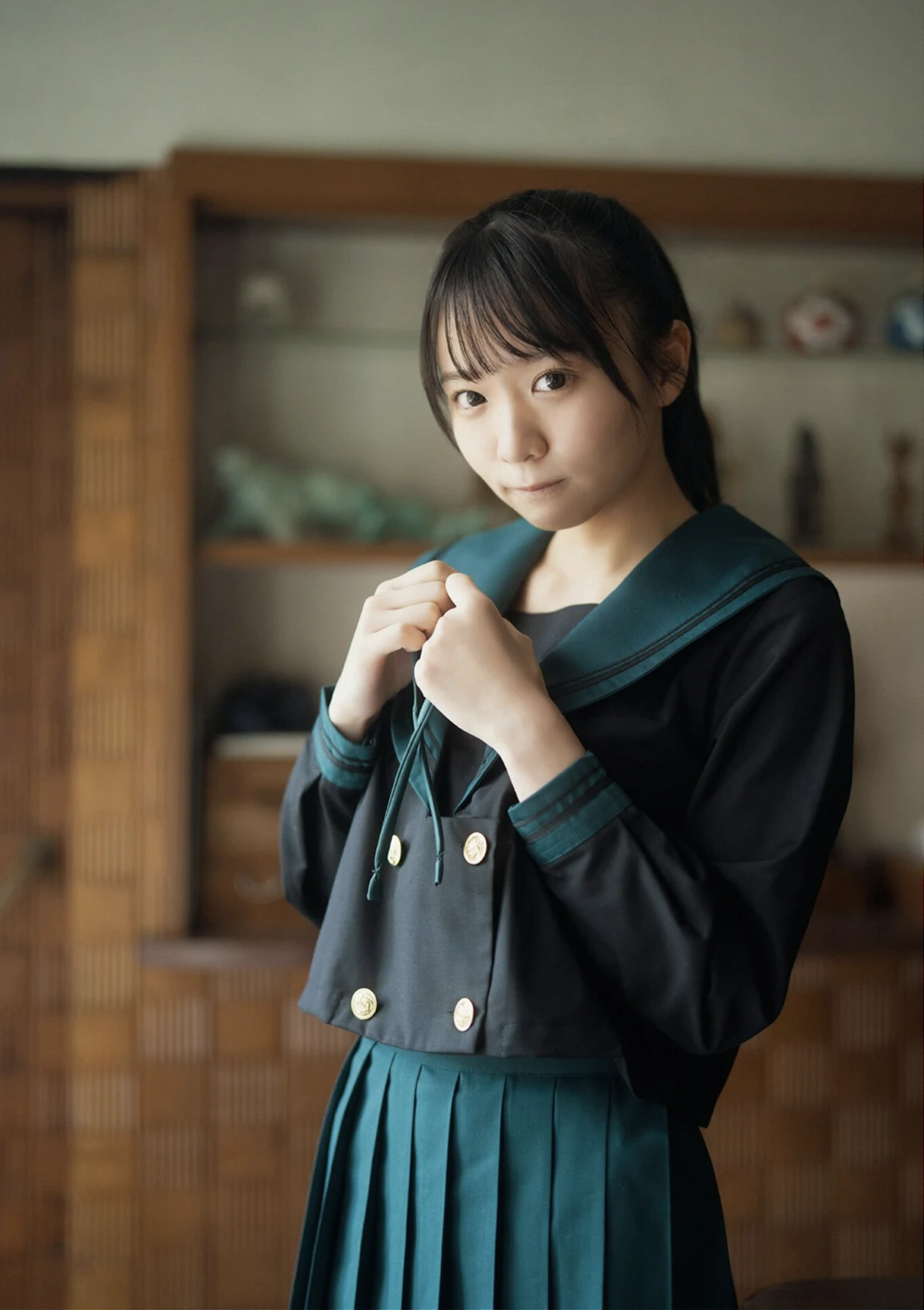 Yuko Tsubakino 椿野ゆうこ – BUBKAデジタル写真集 「部屋とセーラー服と私」 - P10