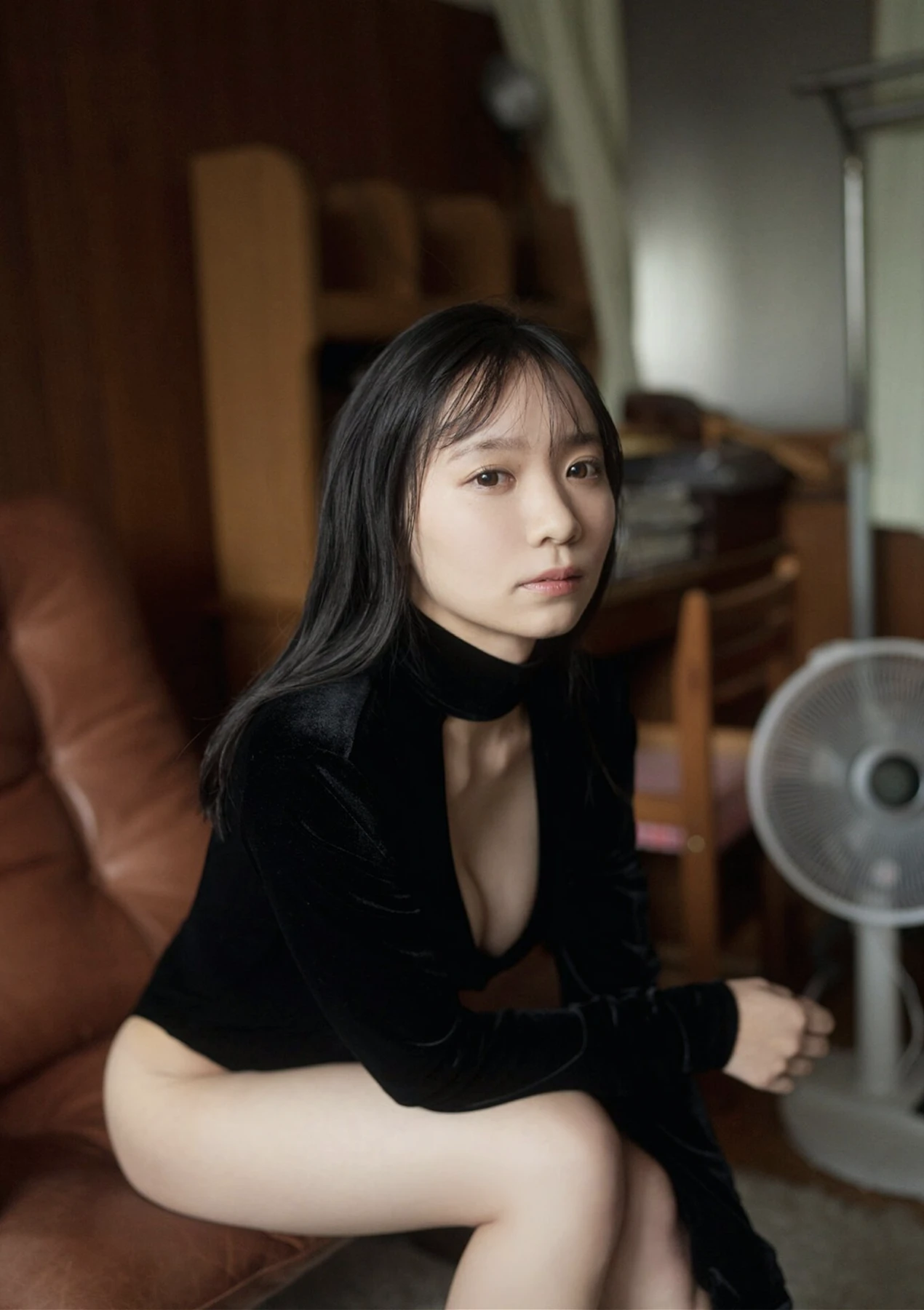 Yuko Tsubakino 椿野ゆうこ – BUBKAデジタル写真集 「部屋とセーラー服と私」 - P47
