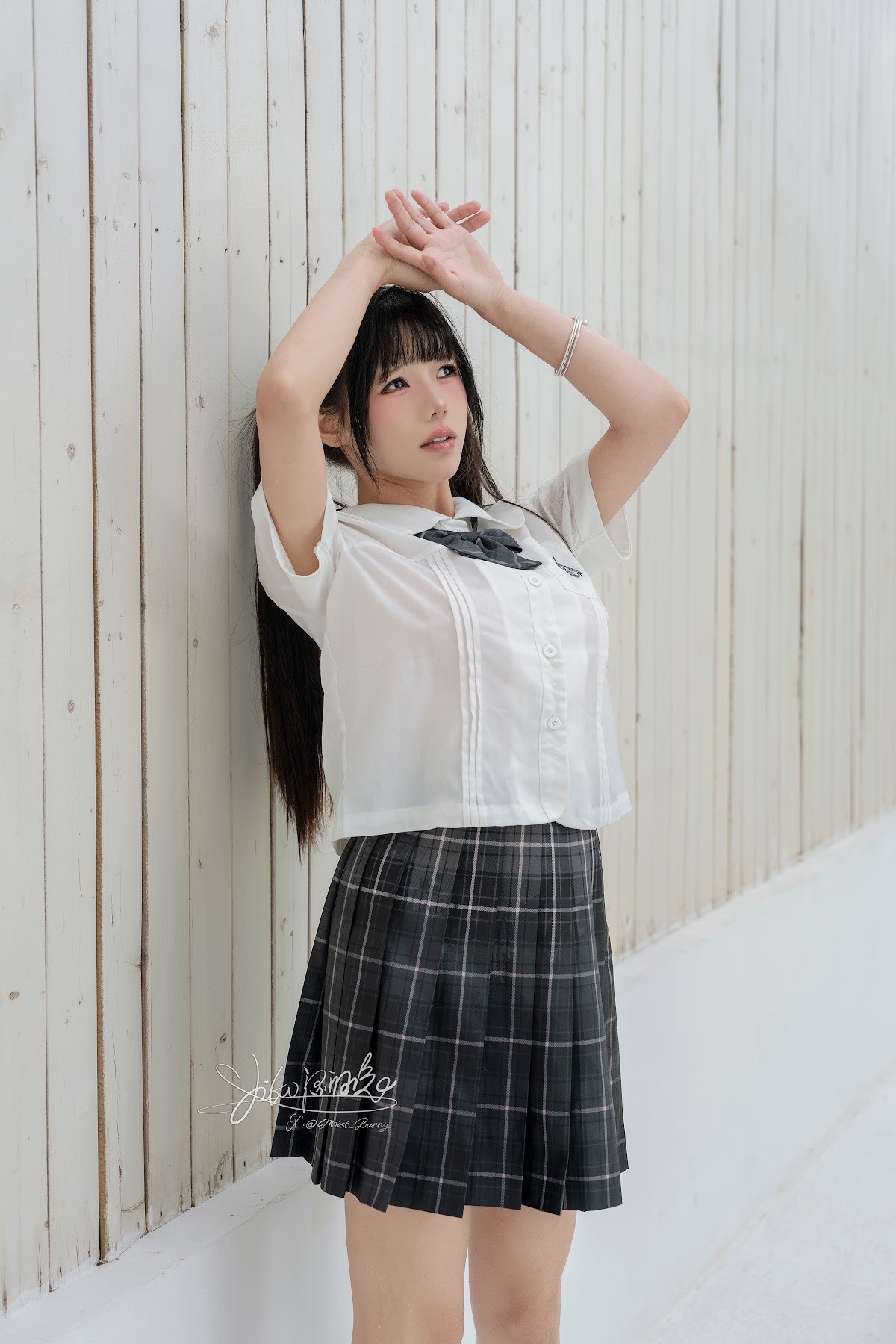 Coser@黏黏团子兔 – 10月作品『雨后小故事』WITH B - P21