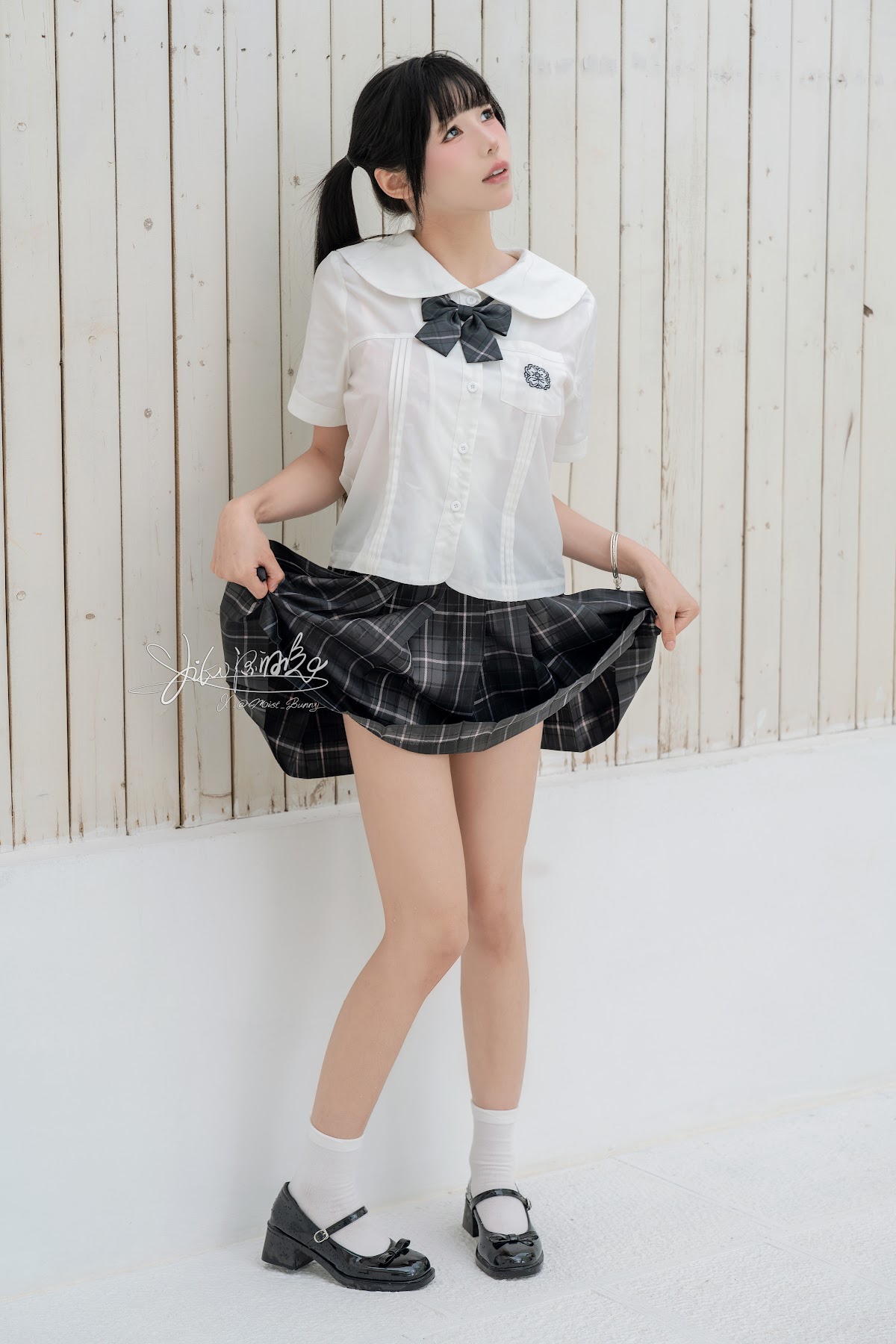 Coser@黏黏团子兔 – 10月作品『雨后小故事』WITH B - P43