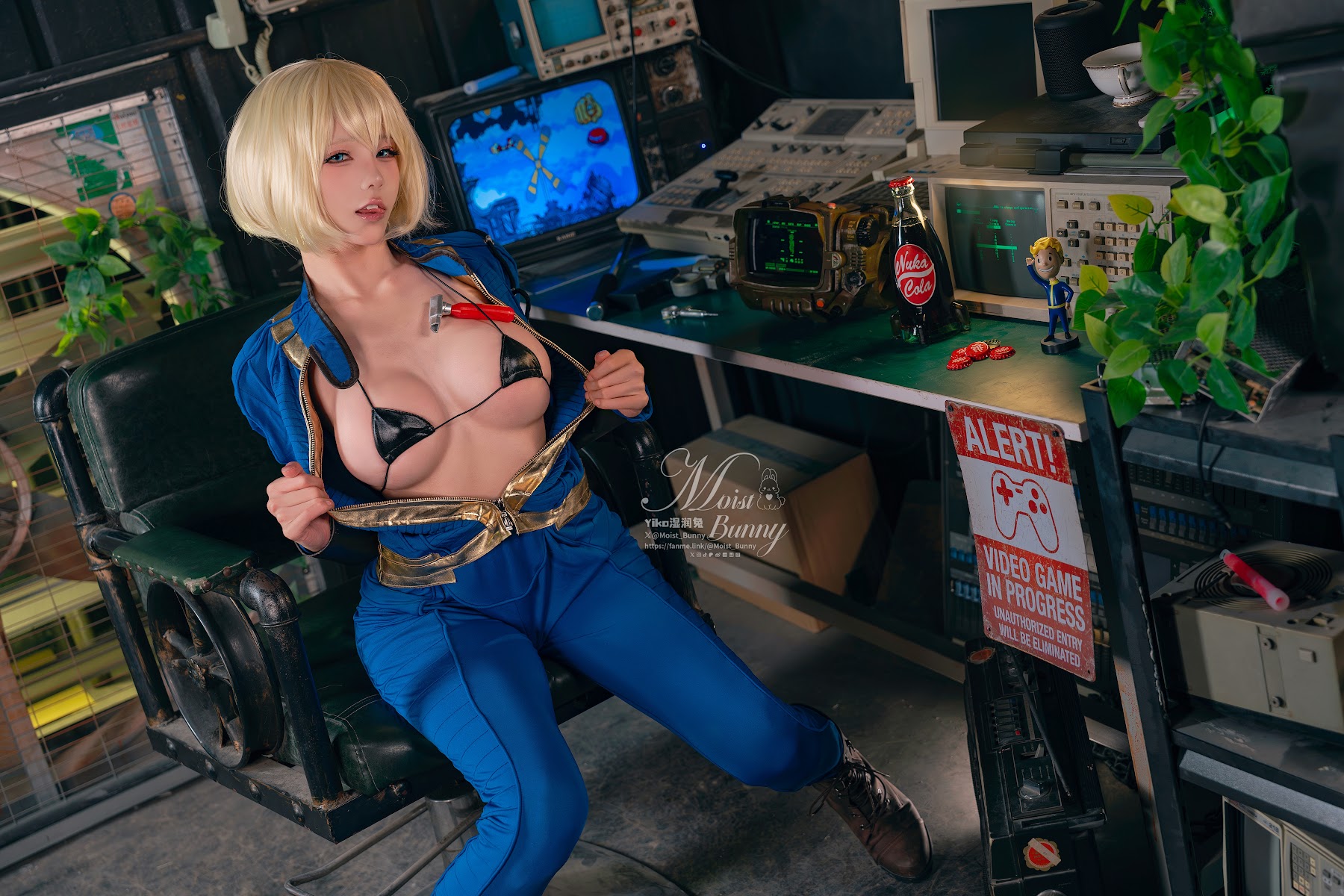 Coser@黏黏团子兔 – 12月作品 辐射-灰烬余生 - P18