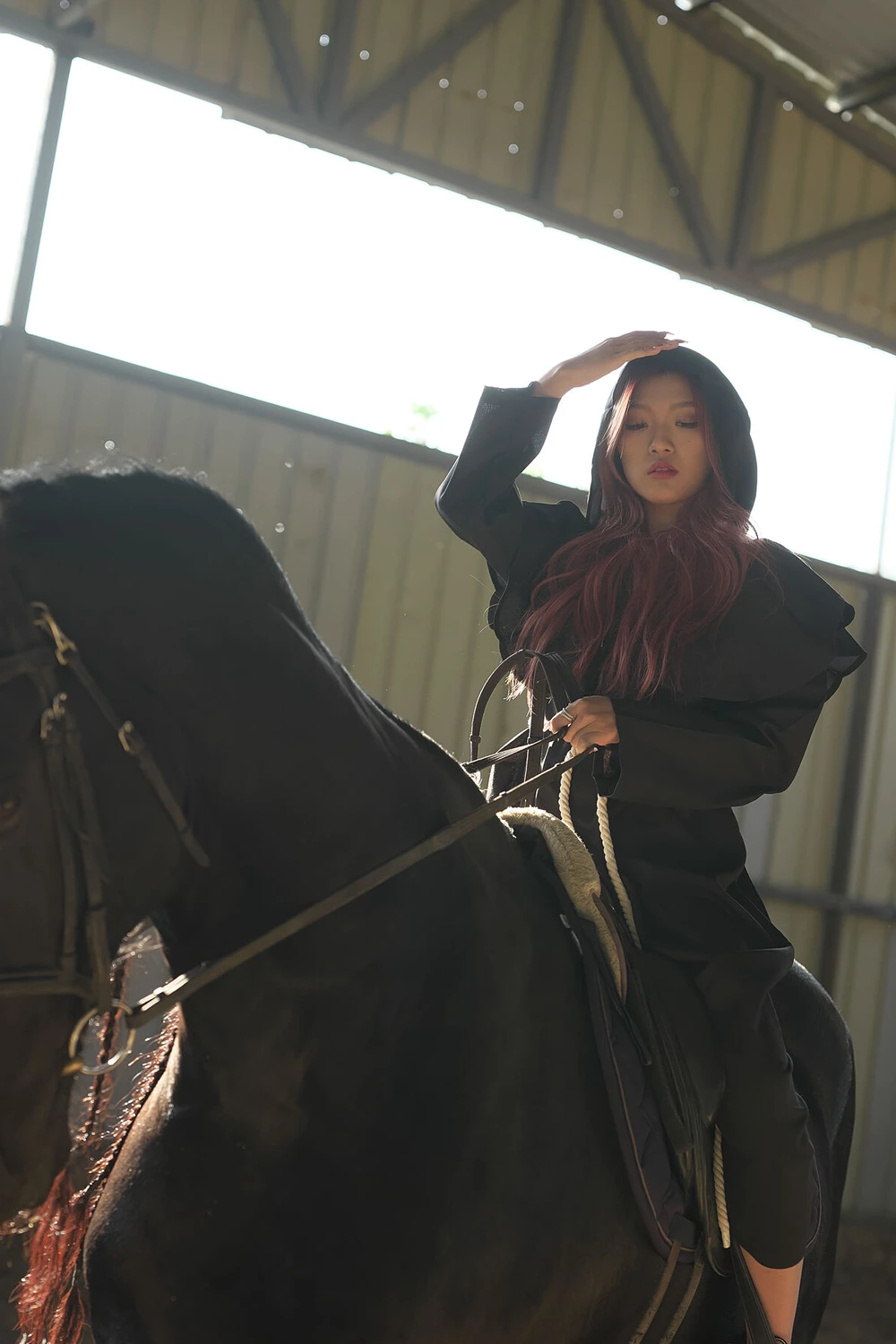 姜云雅 – 无纯欲长腿模特 户外马场漏出全尺度人体私拍 Set.02 - P2